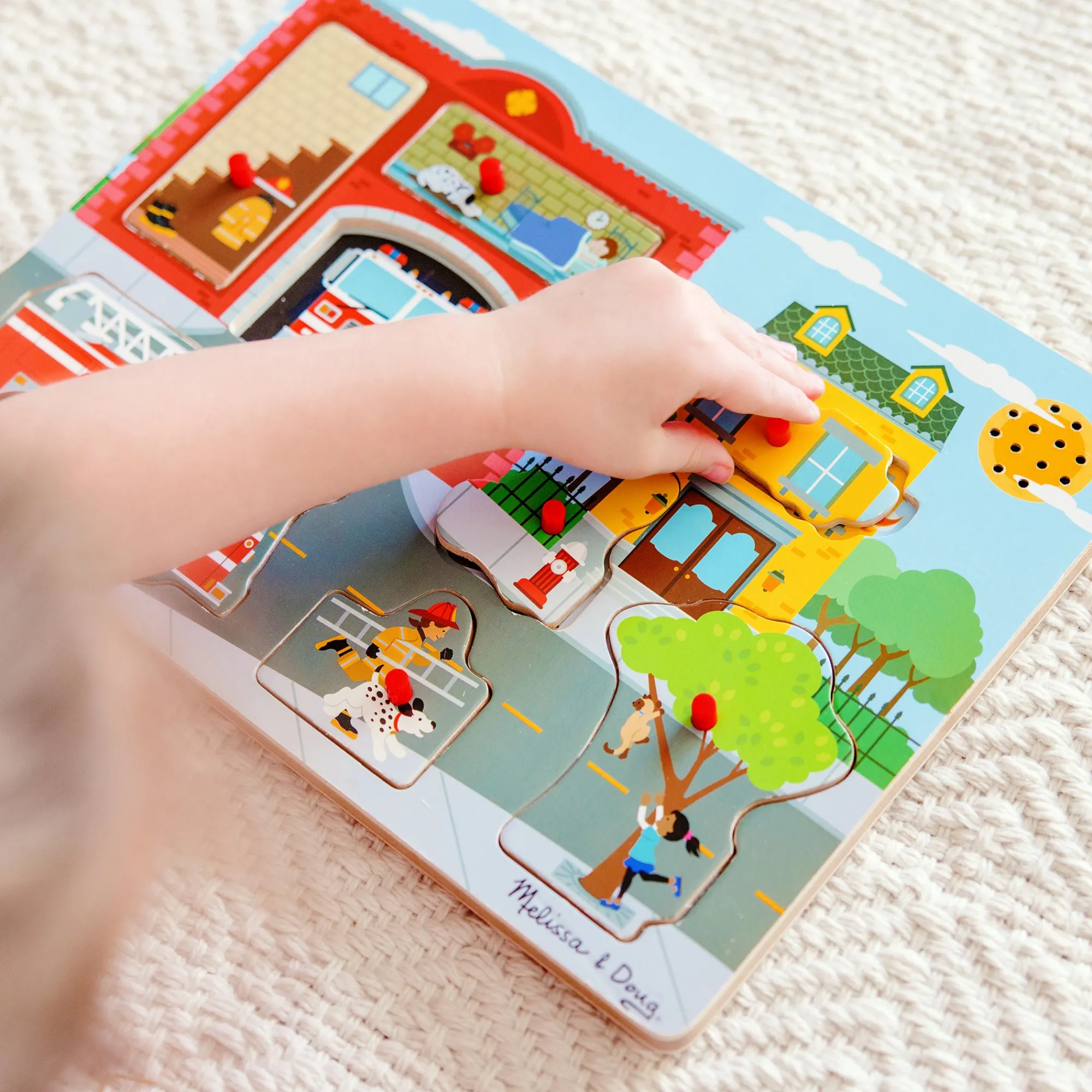 Around the Fire Station Sound Puzzle - 8 Pieces>Melissa & Doug Online