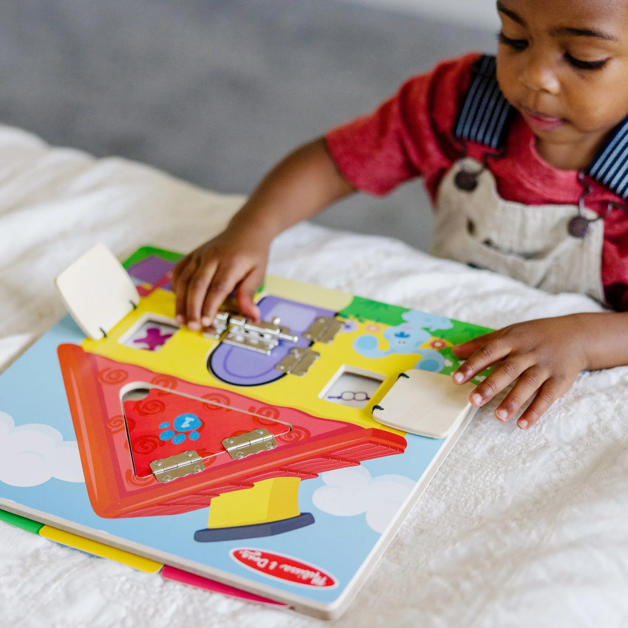 Blue's Clues & You! Wooden Lift-the-Flap Activity Board>Melissa & Doug Best