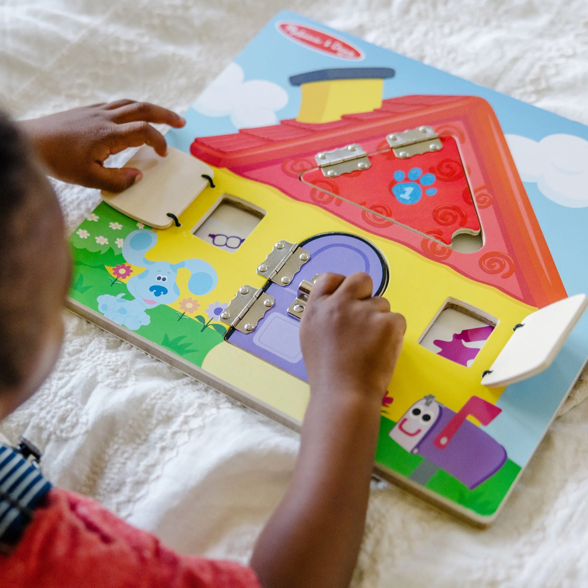 Blue's Clues & You! Wooden Lift-the-Flap Activity Board>Melissa & Doug Best