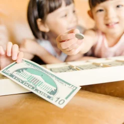 Classic Play Money Set><noscript><img width=