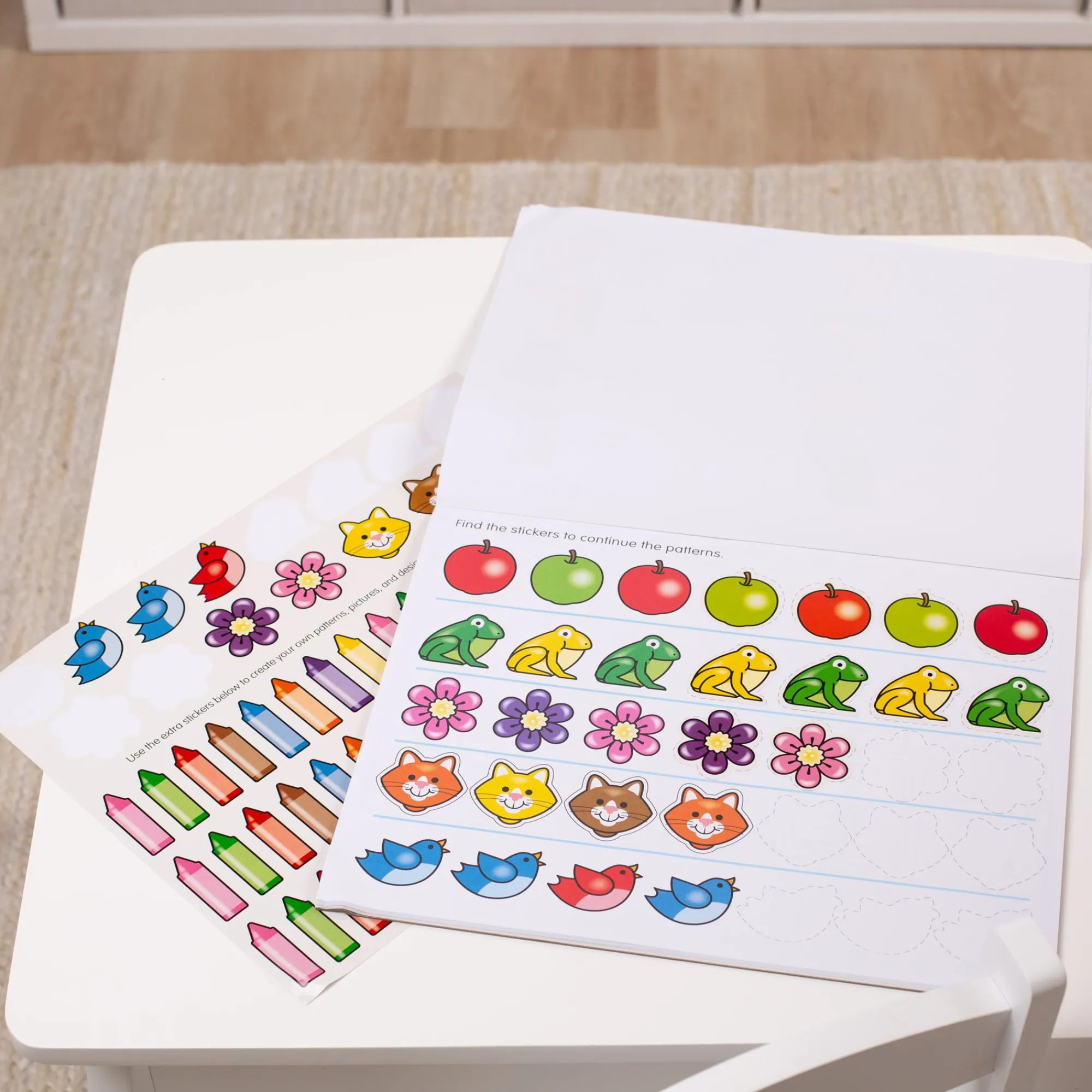 Colors & Shapes Activity Pad>Melissa & Doug Online