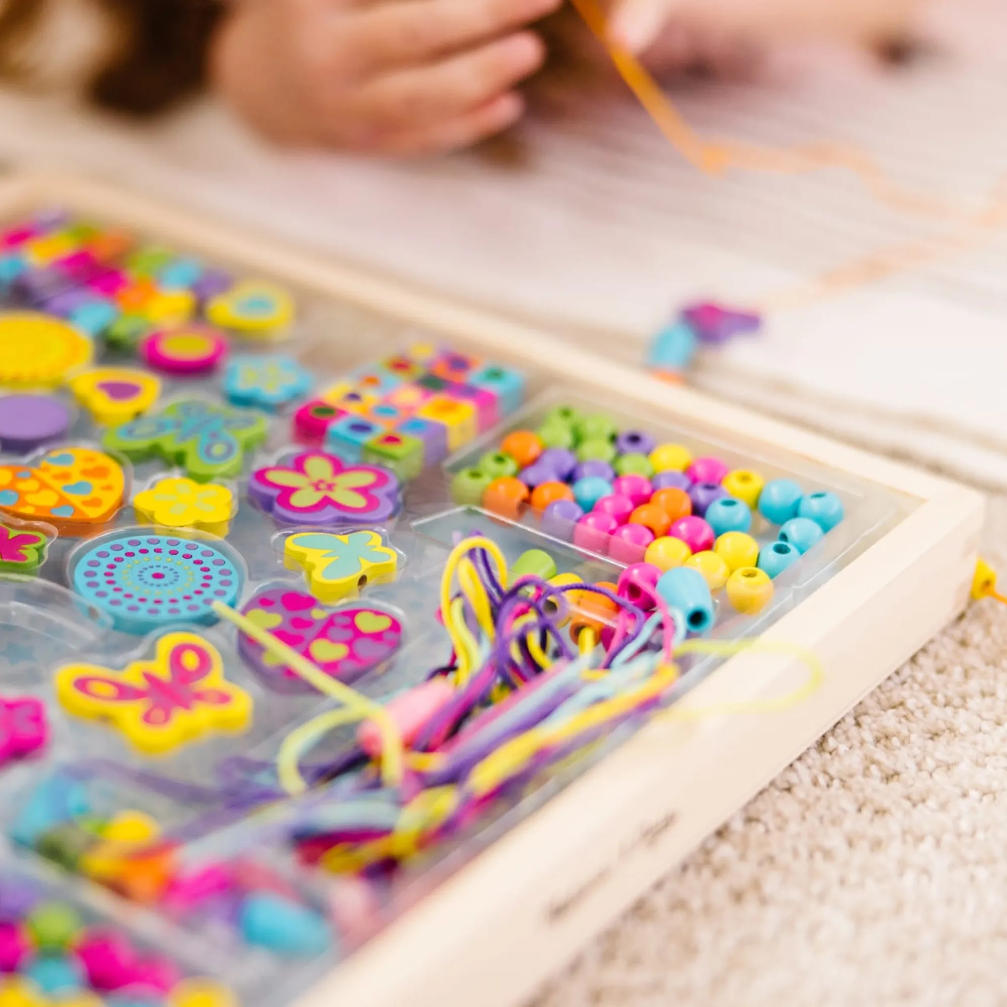 Created by Me! Bead Bouquet Wooden Bead Kit>Melissa & Doug Hot