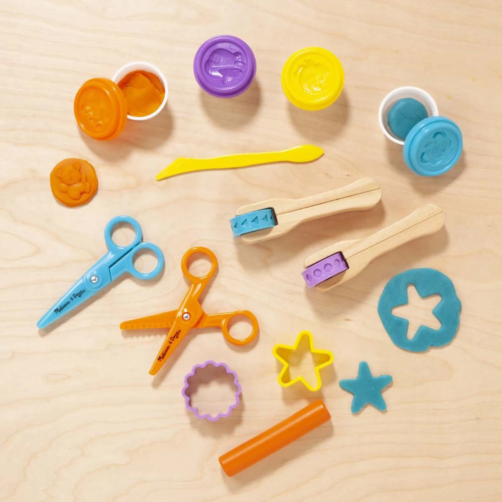 Created by Me! Cut, Sculpt & Roll Modeling Dough Kit>Melissa & Doug Clearance