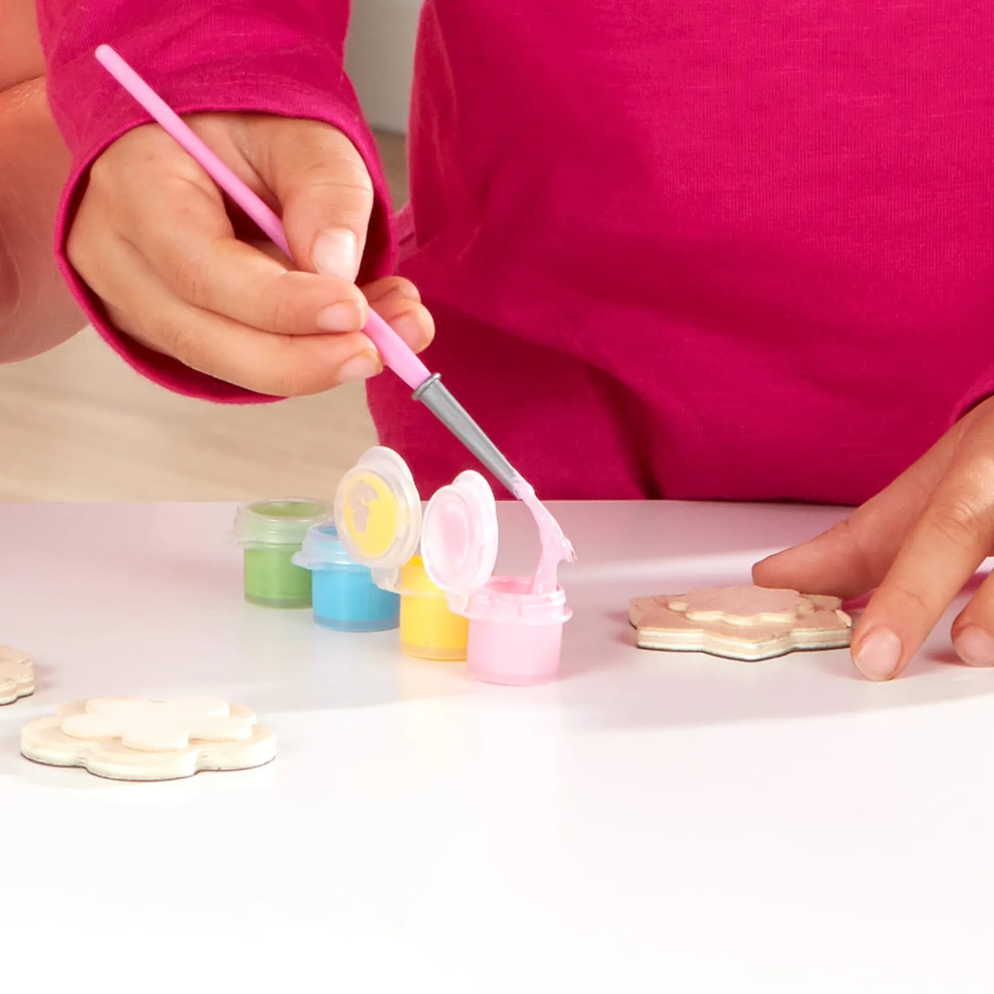 Created by Me! Flower Magnets Wooden Craft Kit>Melissa & Doug Online