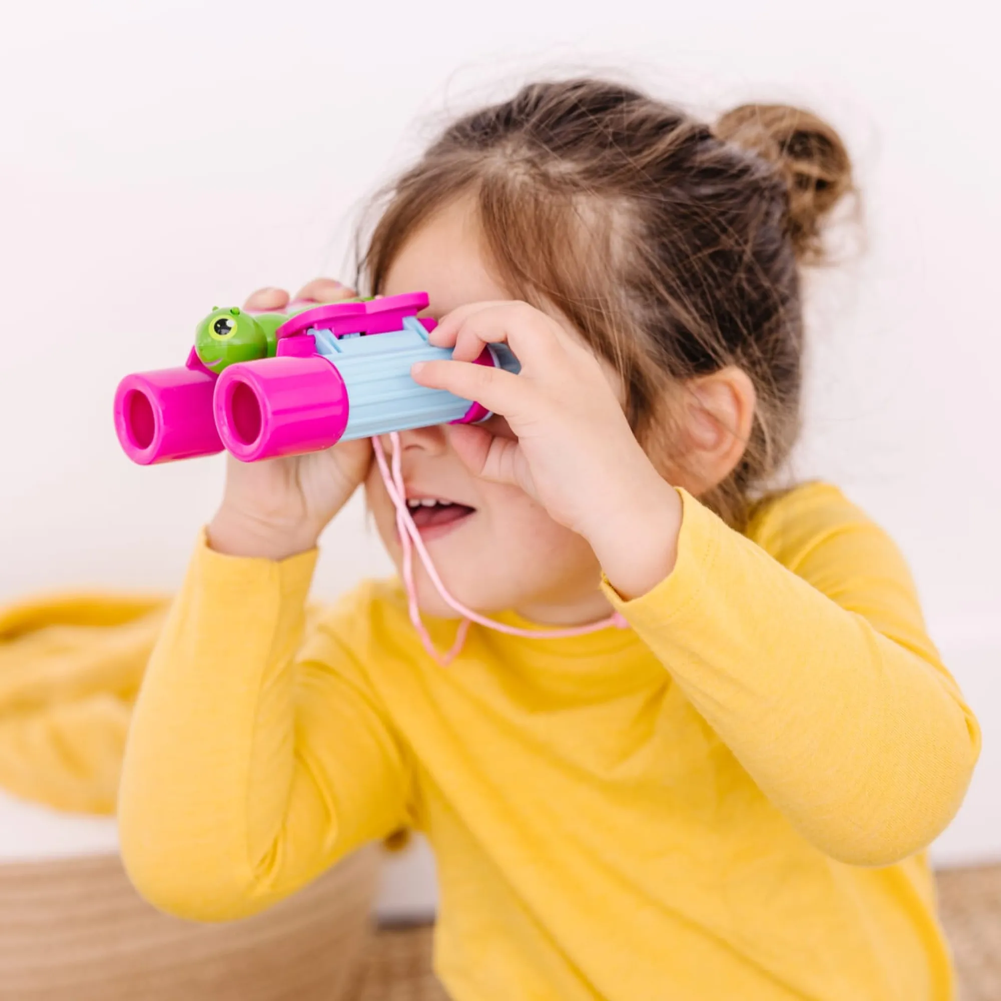 Cutie Pie Butterfly Binoculars>Melissa & Doug Clearance