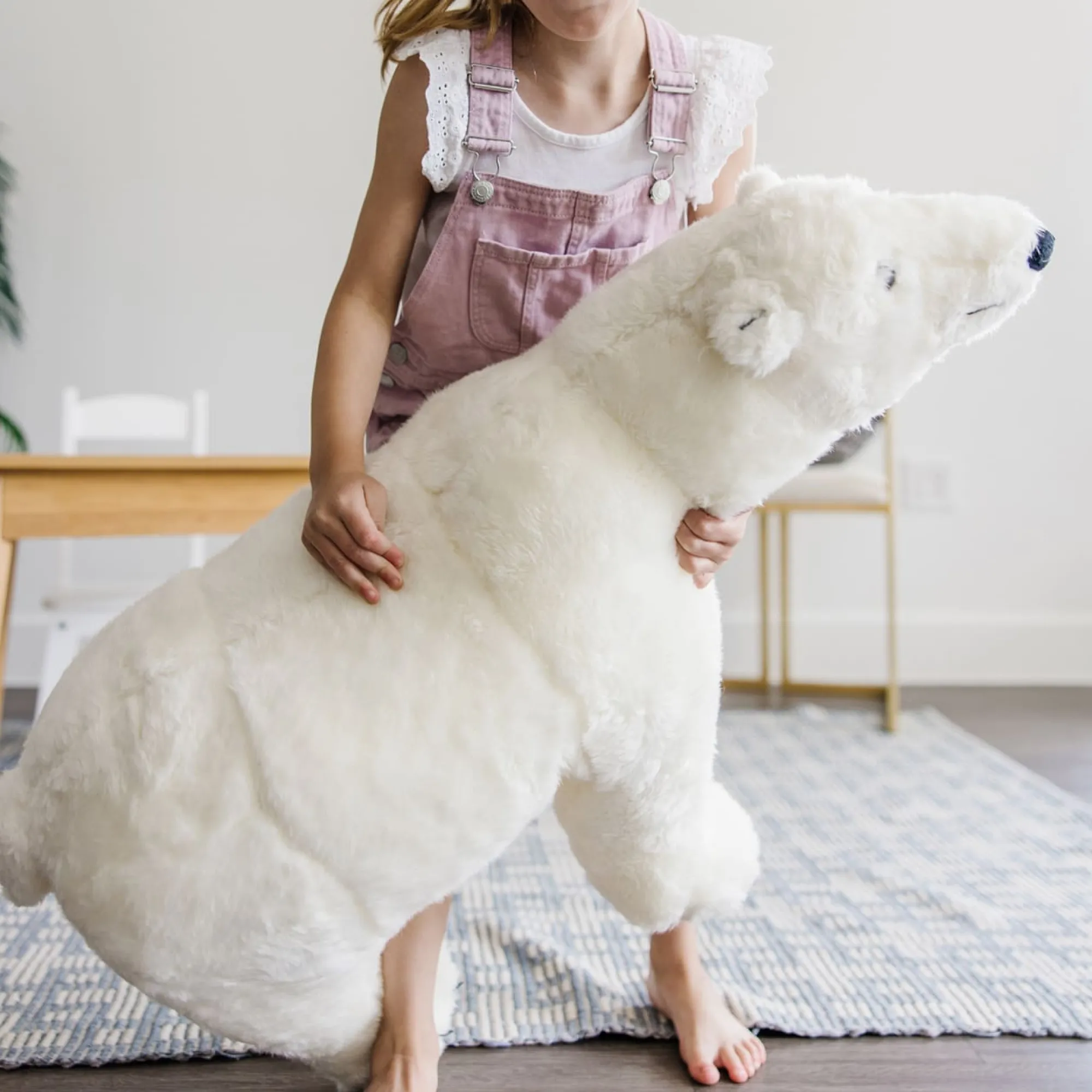 Giant Stuffed Animal Polar Bear>Melissa & Doug Outlet