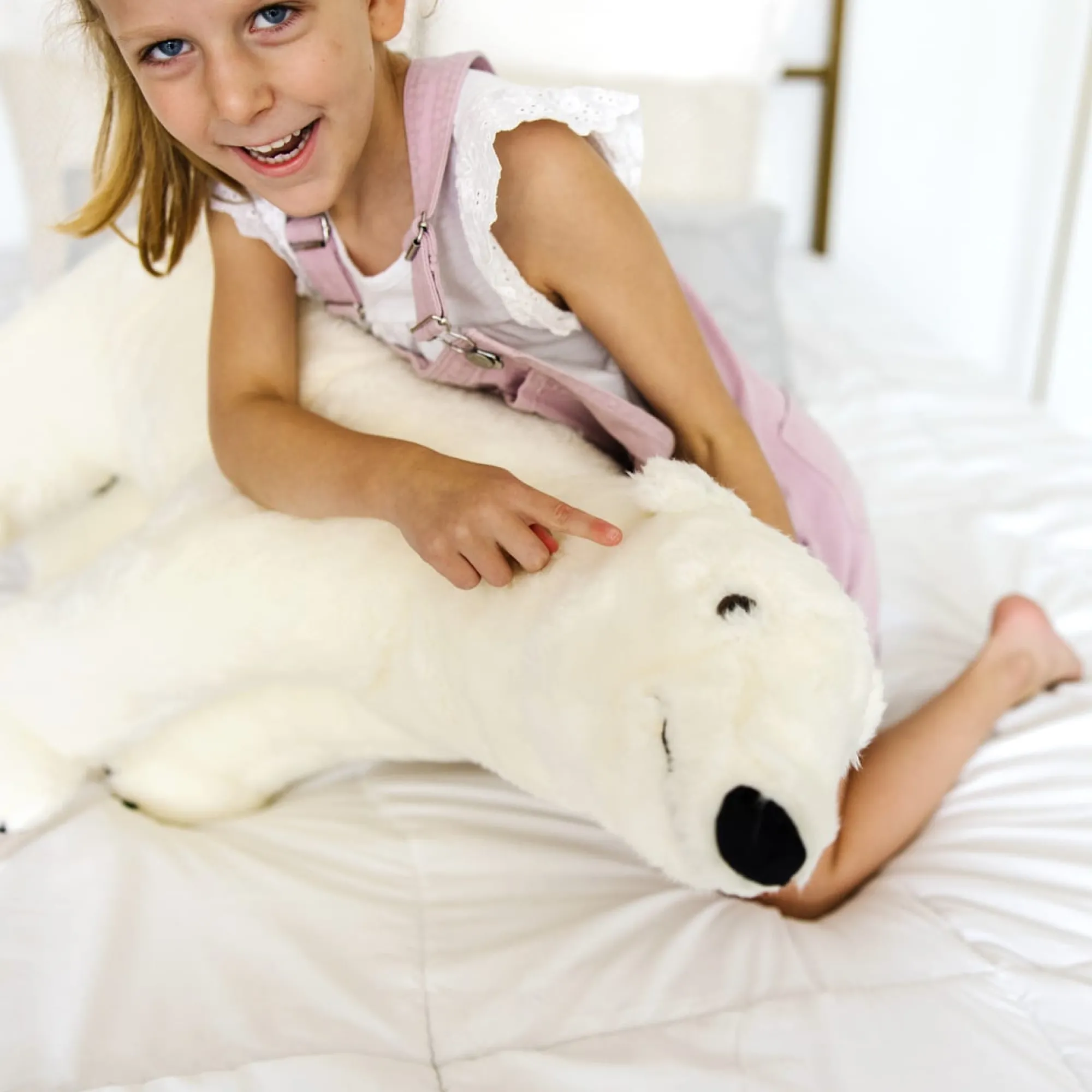 Giant Stuffed Animal Polar Bear>Melissa & Doug Outlet