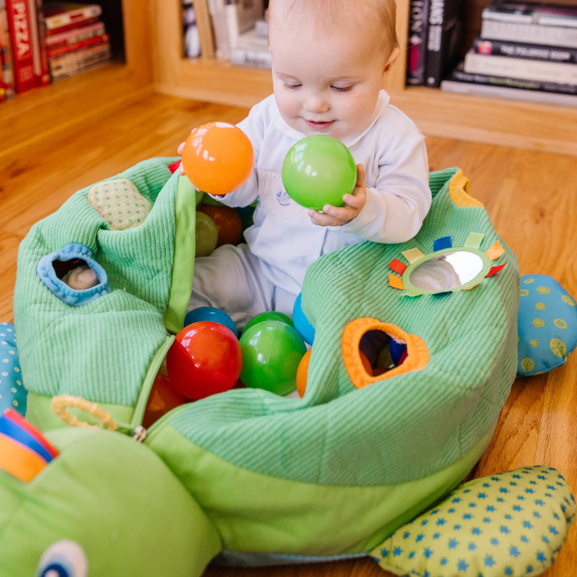 K's Kids Turtle Ball Pit>Melissa & Doug
