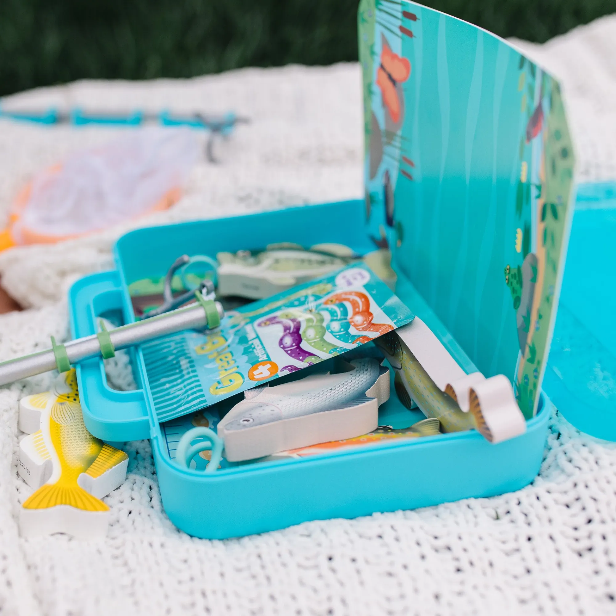 Let’s Explore Fishing Play Set>Melissa & Doug Hot