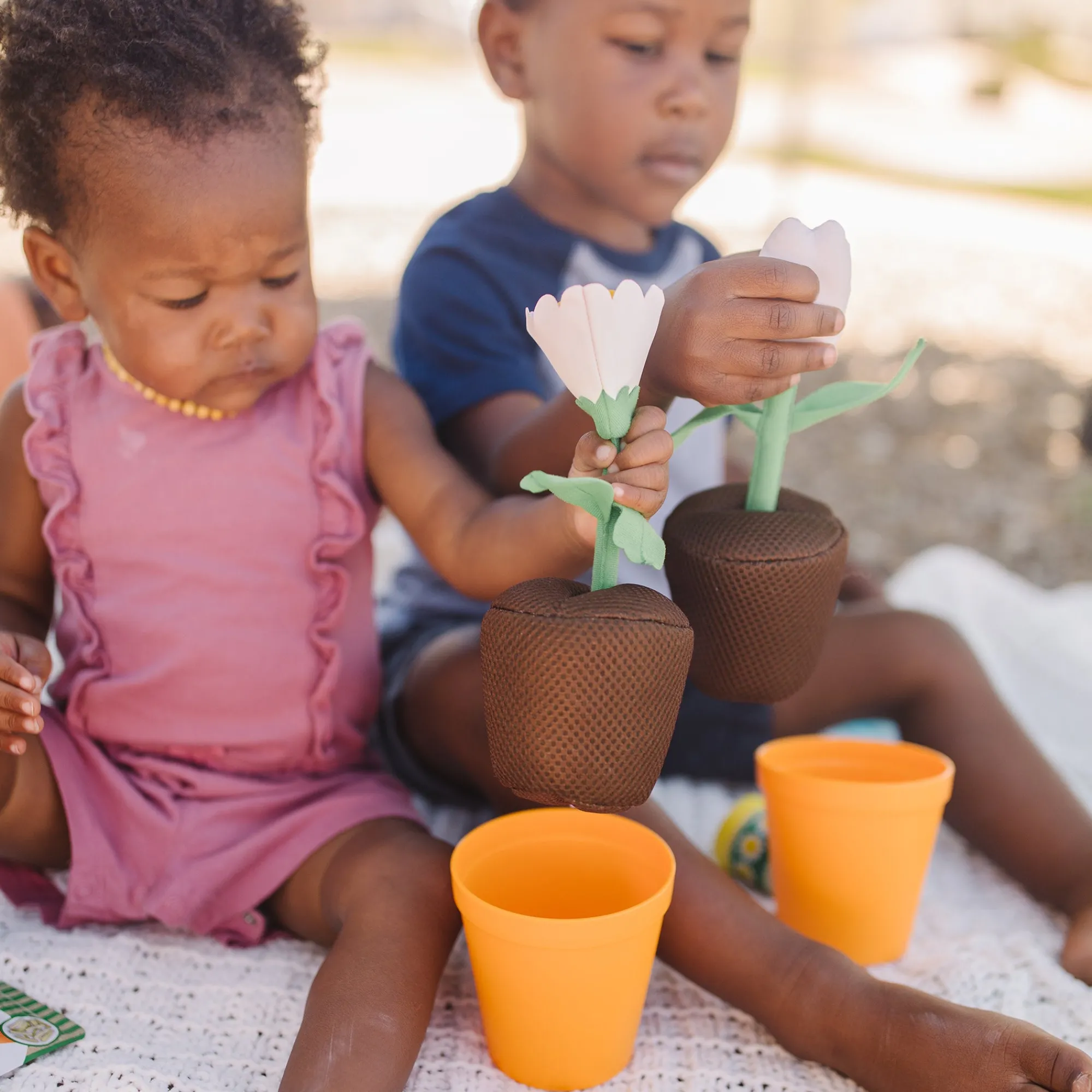 Let’s Explore Flower Gardening Play Set>Melissa & Doug Hot