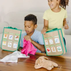 Let’s Explore Indoor/Outdoor Scavenger Hunt Play Set>Melissa & Doug Clearance