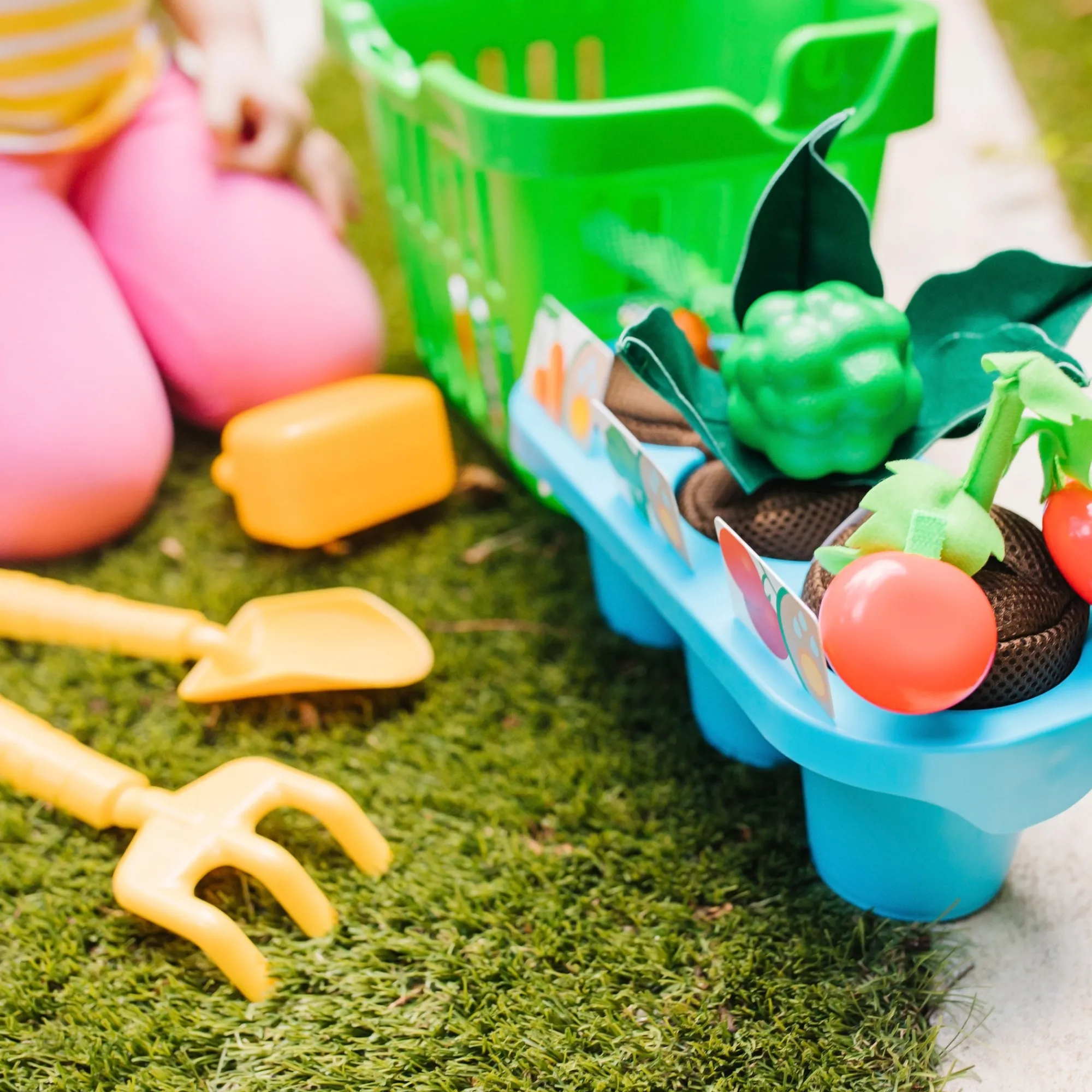 Let’s Explore Vegetable Gardening Play Set>Melissa & Doug Outlet