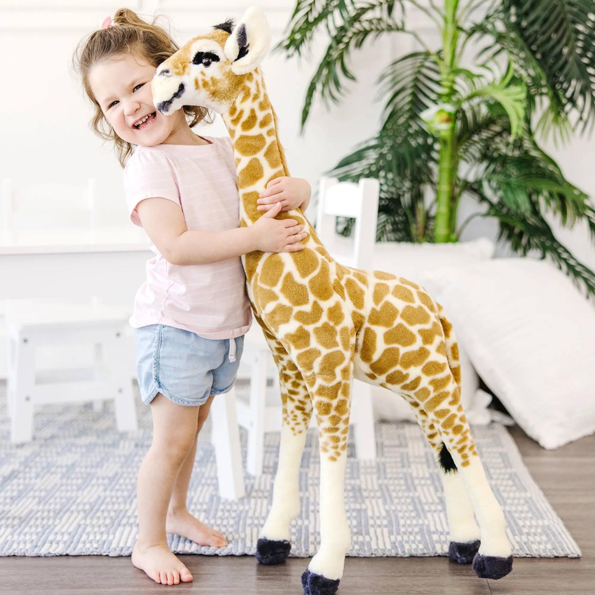 Lifelike Plush Baby Giraffe>Melissa & Doug Outlet