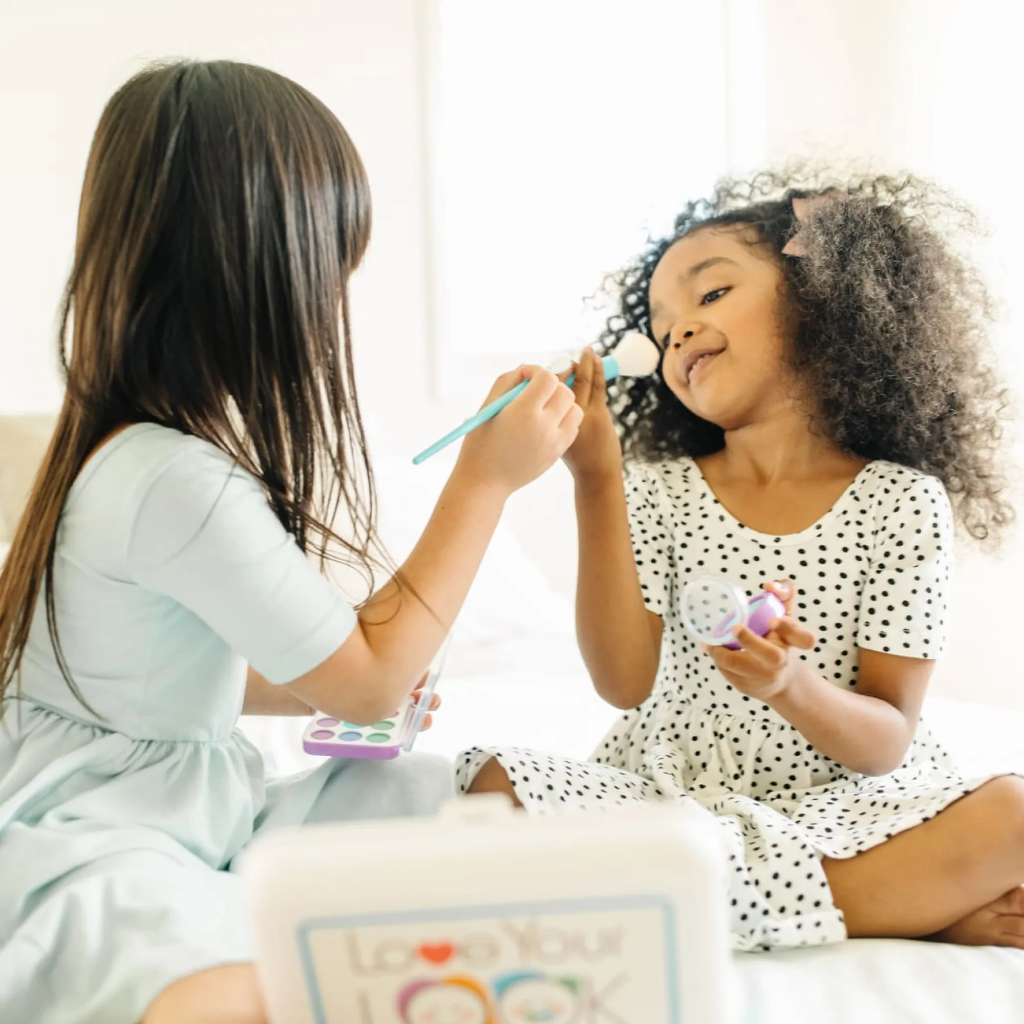 LOVE YOUR LOOK - Makeup Kit Play Set>Melissa & Doug
