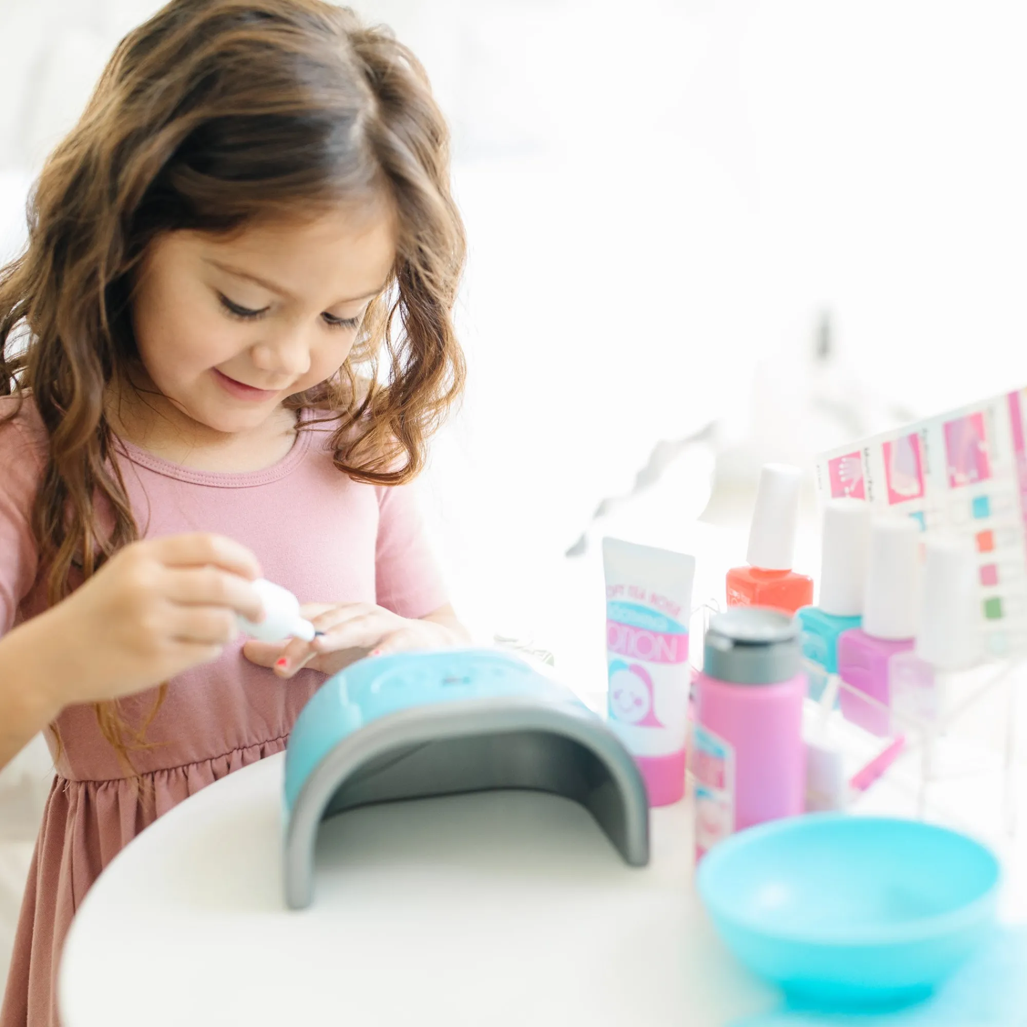 Love Your Look Pretend Nail Care Play Set (Mess-Free - No Real Cosmetics)>Melissa & Doug Clearance