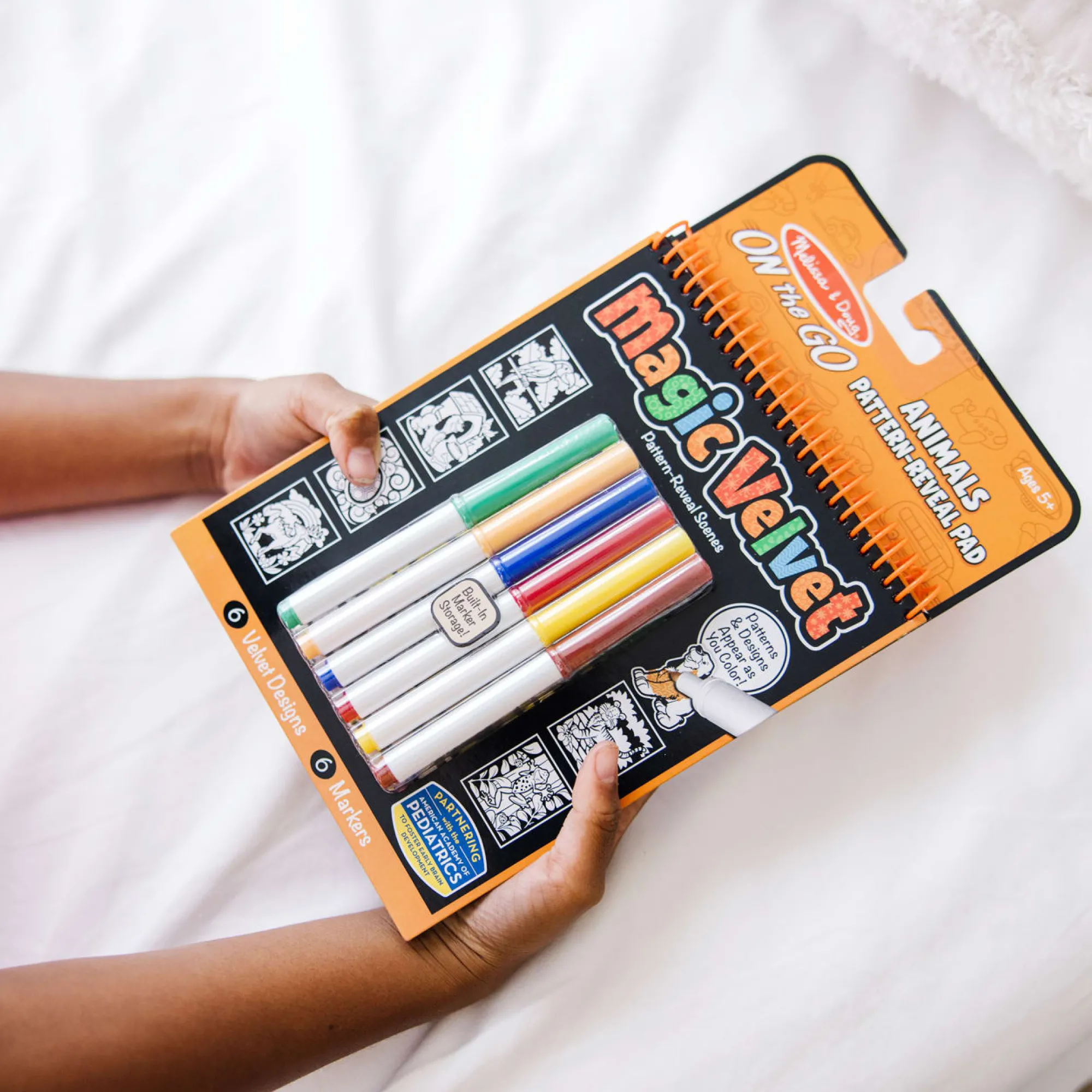 Magic Velvet Animal Scenes - On the Go Travel Activity>Melissa & Doug Best
