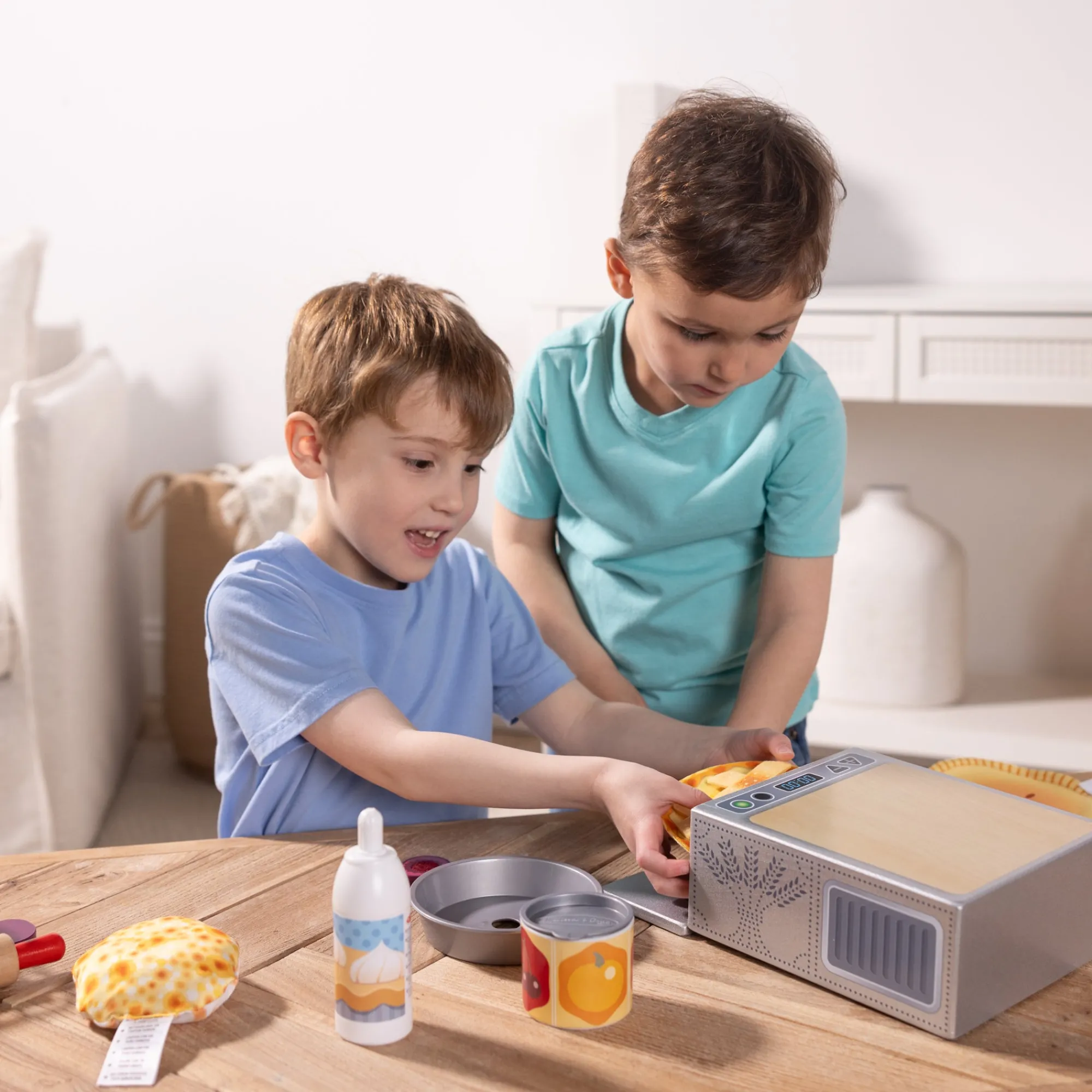 Make & Bake Pies Play Set>Melissa & Doug