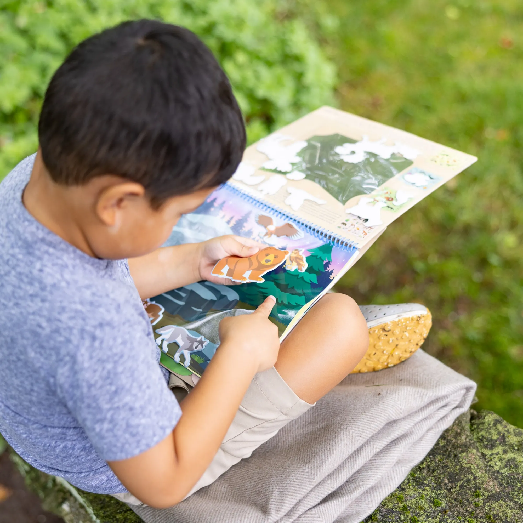 National Parks Reusable Stickers – Park Animals (5 Scenes, 121 Stickers)>Melissa & Doug Hot