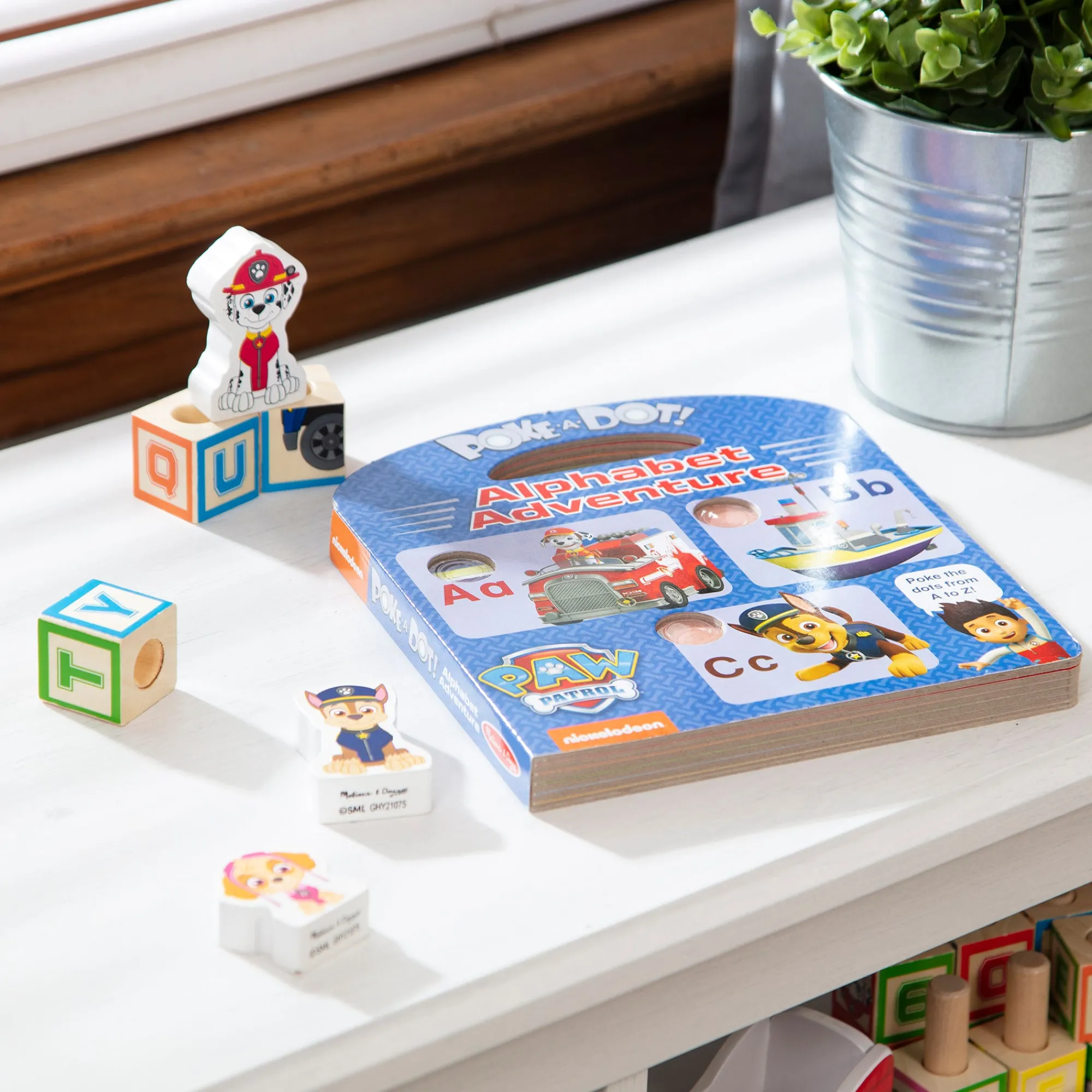 PAW Patrol Poke-A-Dot: Alphabet Adventure>Melissa & Doug Best