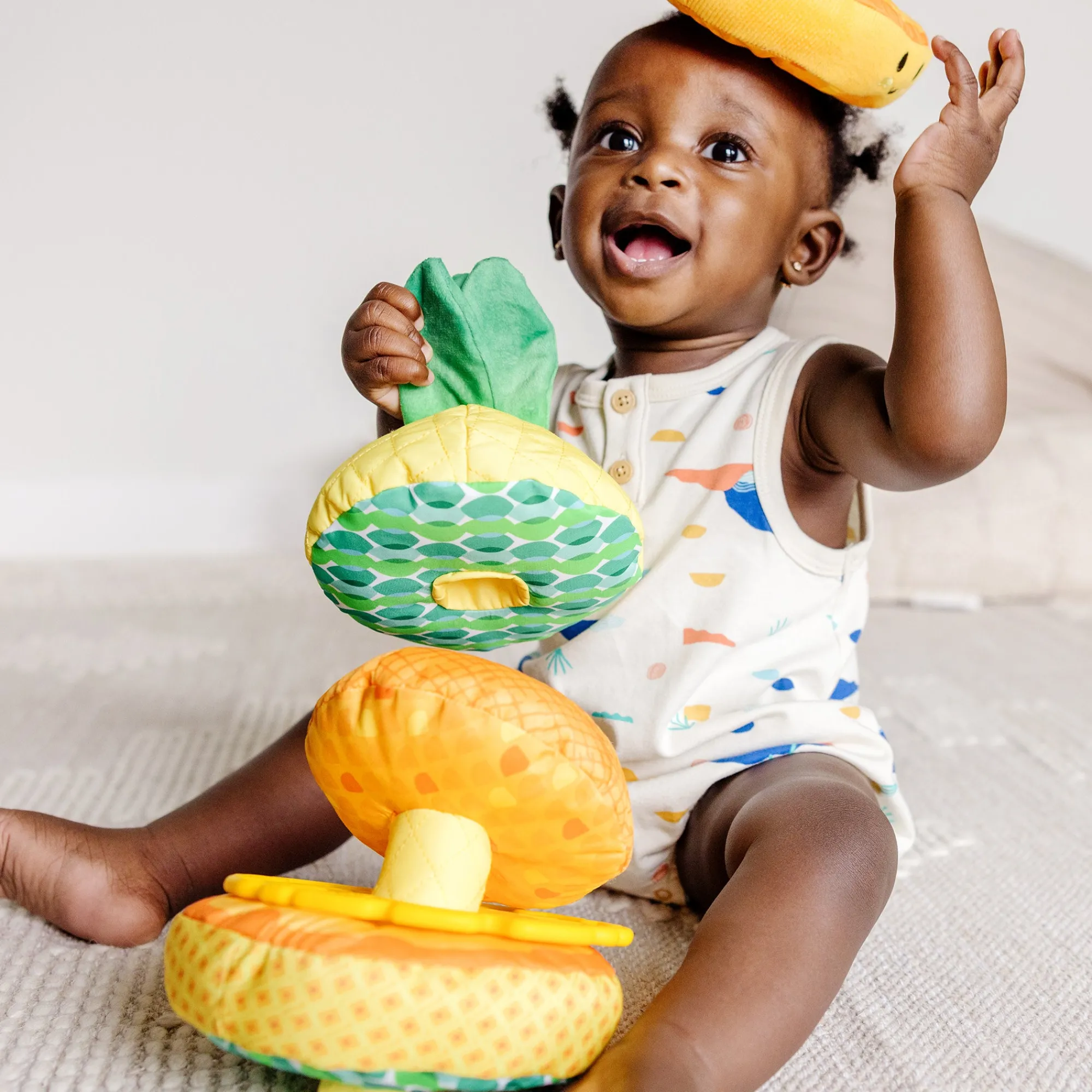 Pineapple Soft Stacker>Melissa & Doug Hot