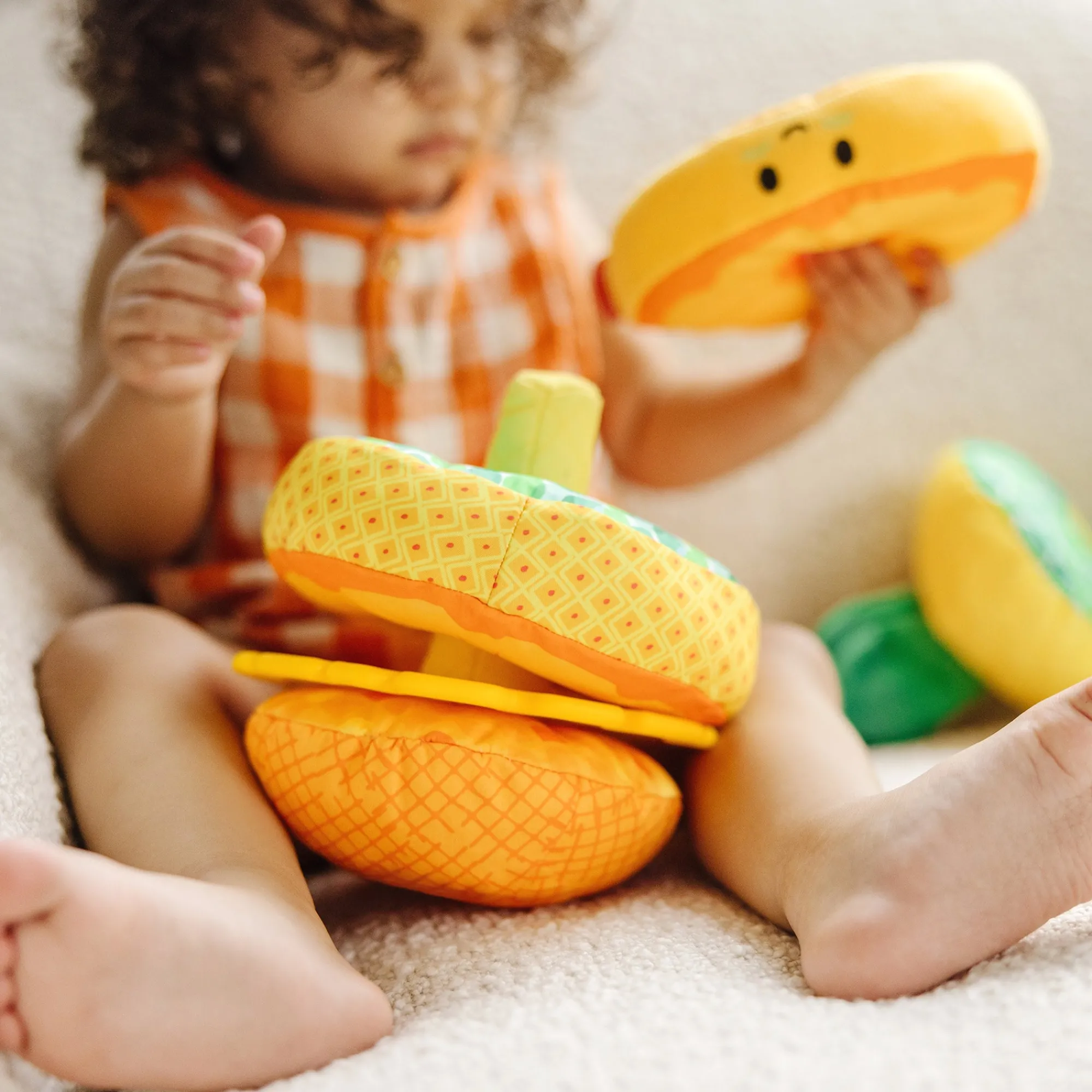 Pineapple Soft Stacker>Melissa & Doug Hot