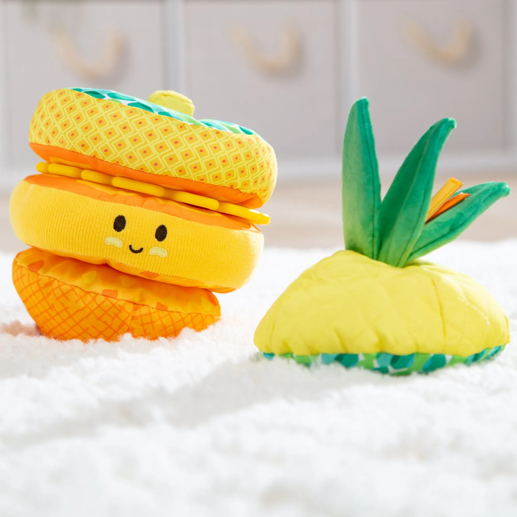 Pineapple Soft Stacker>Melissa & Doug Hot