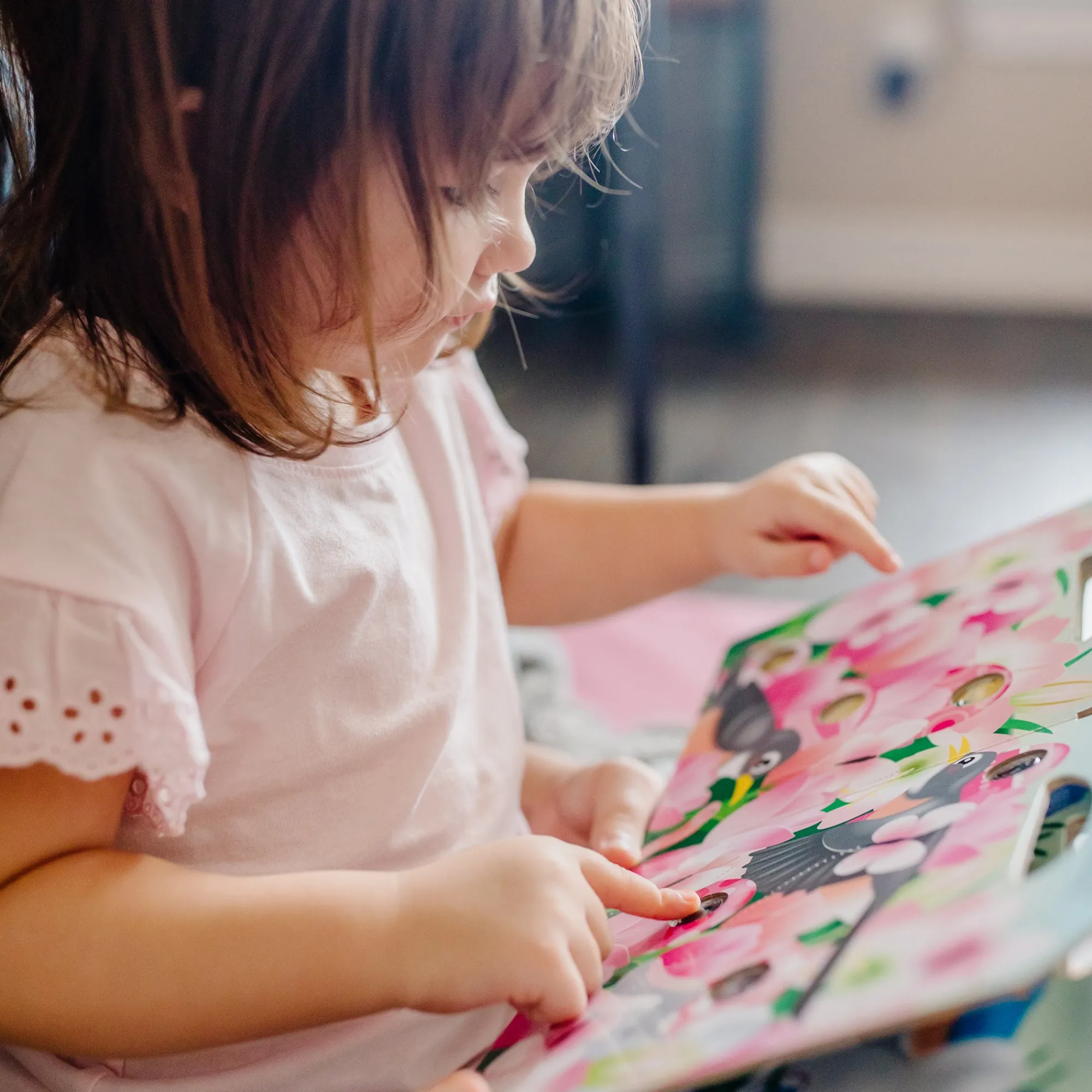 Poke-a-Dot: Easter Surprise Board Book>Melissa & Doug Clearance