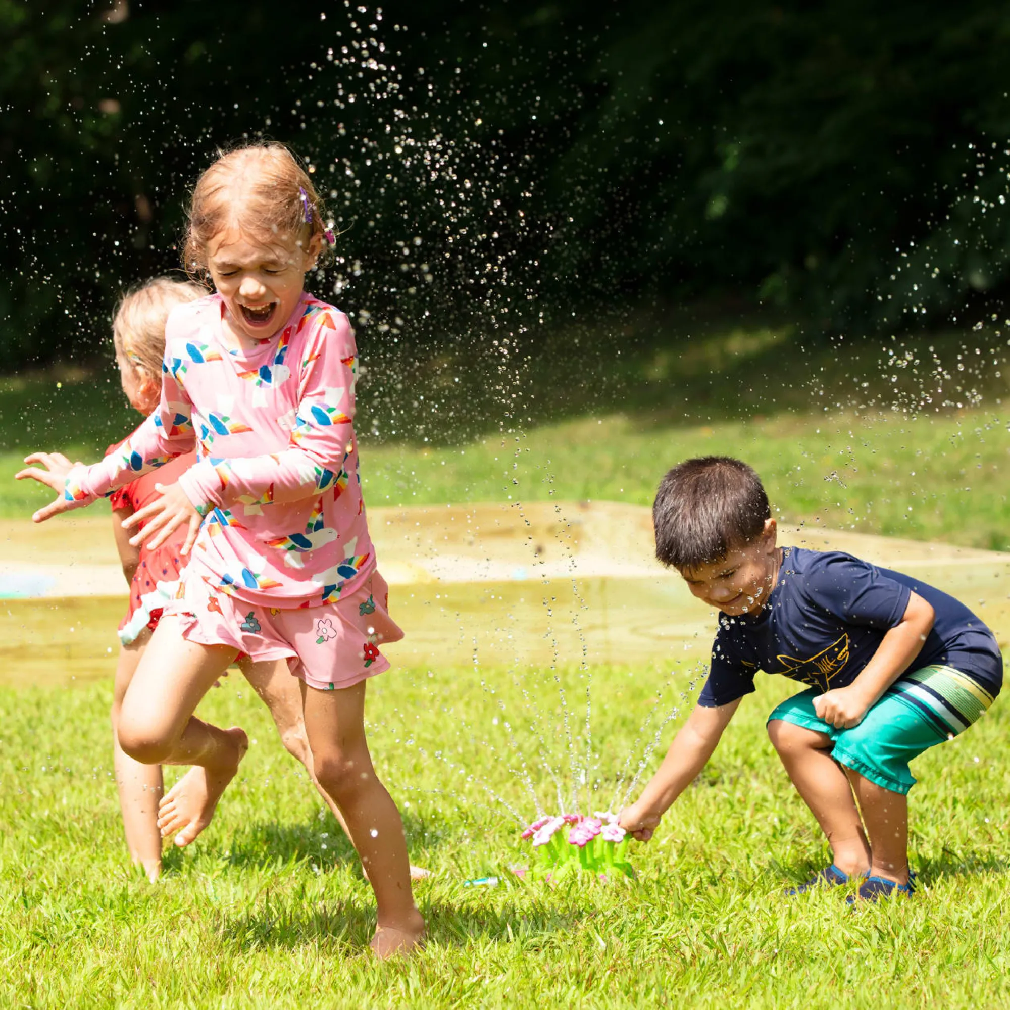Pretty Petals Sprinkler>Melissa & Doug Clearance
