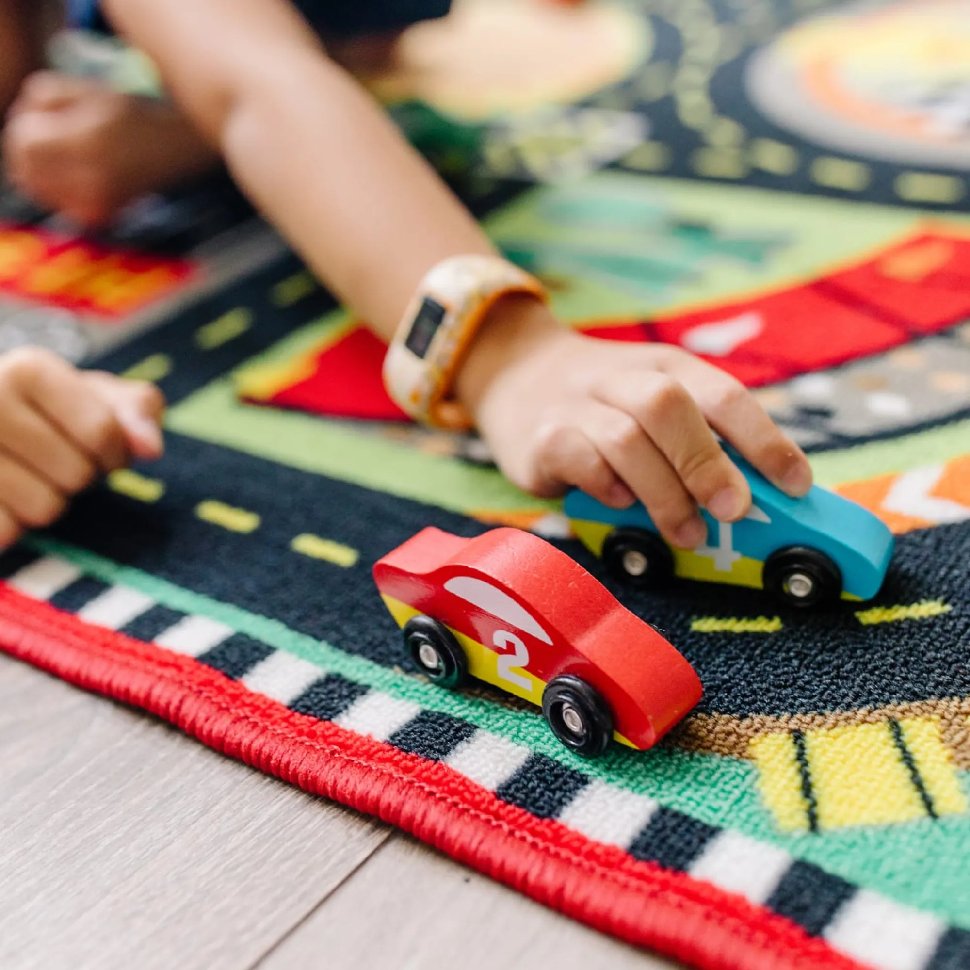 Round the Speedway Race Track Rug & Car Set>Melissa & Doug Discount