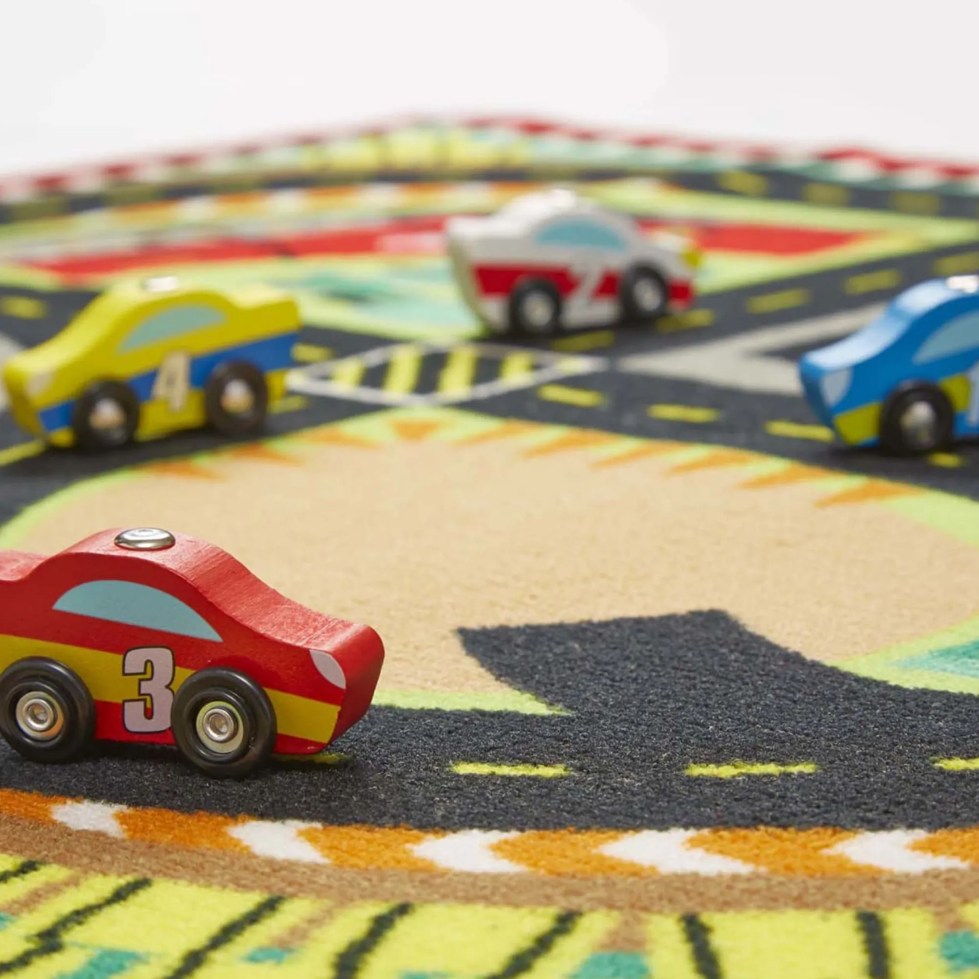 Round the Speedway Race Track Rug & Car Set>Melissa & Doug Discount