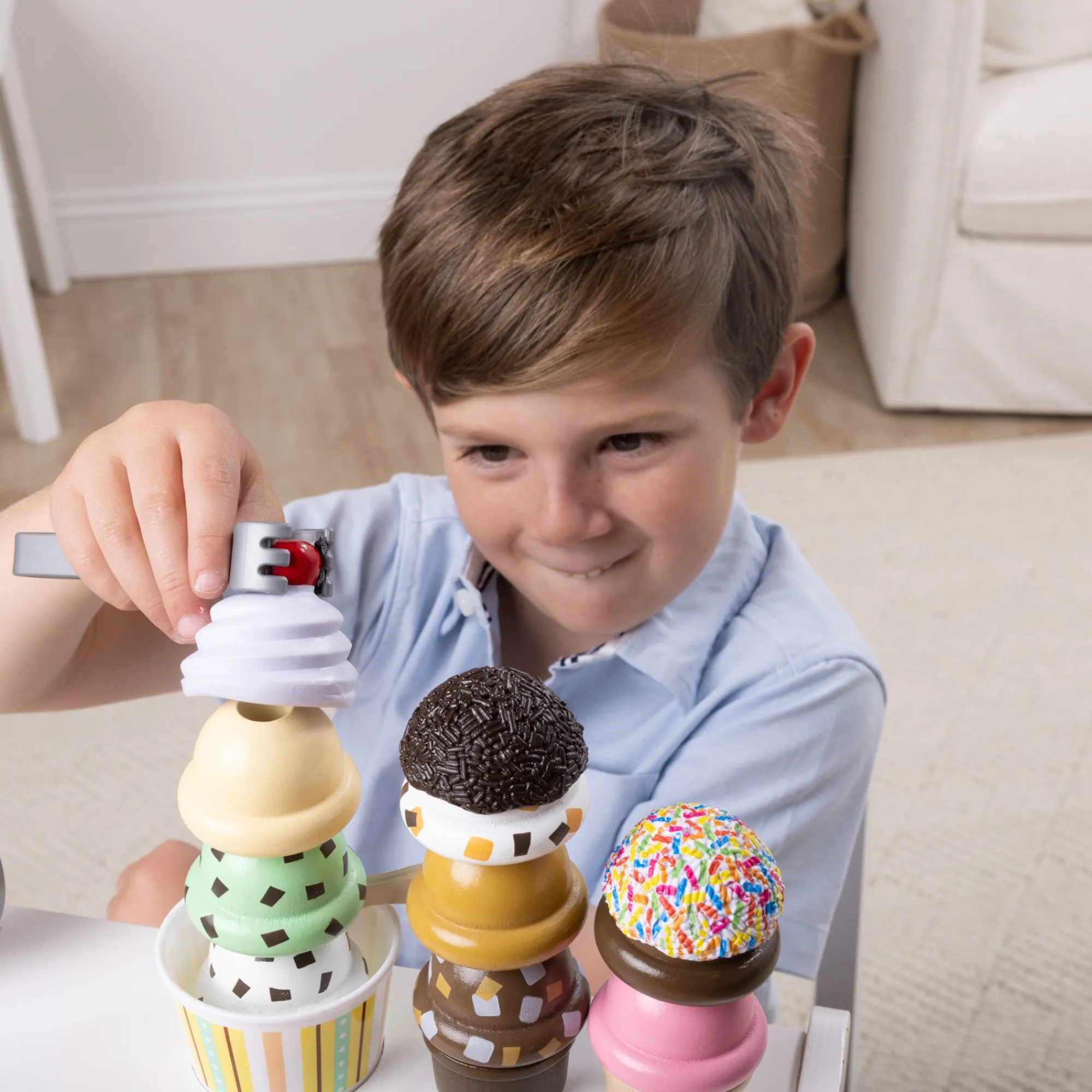 Scoop & Serve Ice Cream Counter>Melissa & Doug Clearance