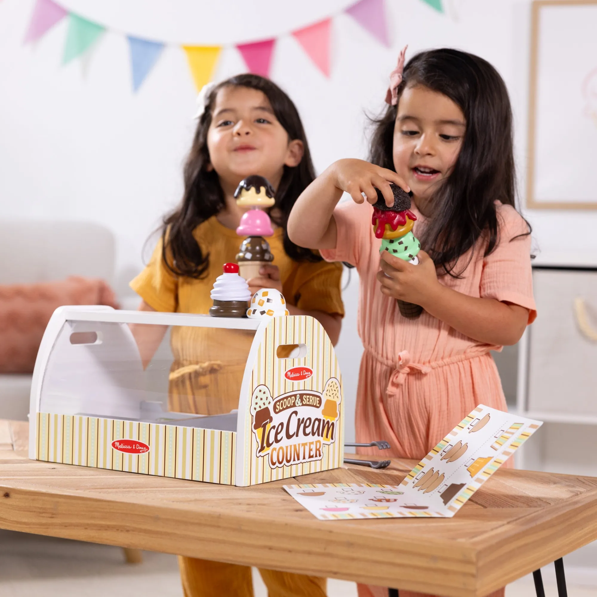 Scoop & Serve Ice Cream Counter>Melissa & Doug Clearance