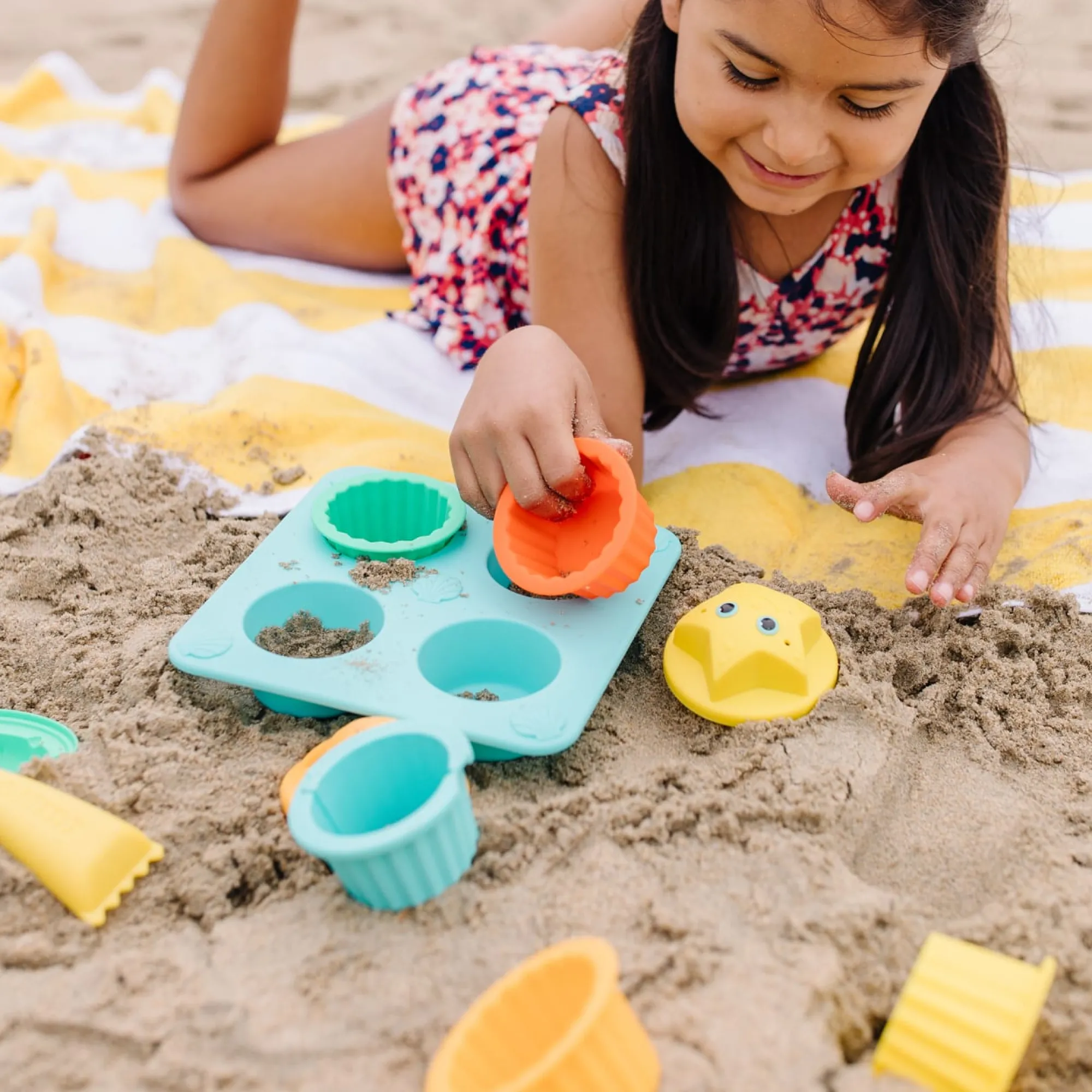 Seaside Sidekicks Sand Cupcake Set>Melissa & Doug Discount