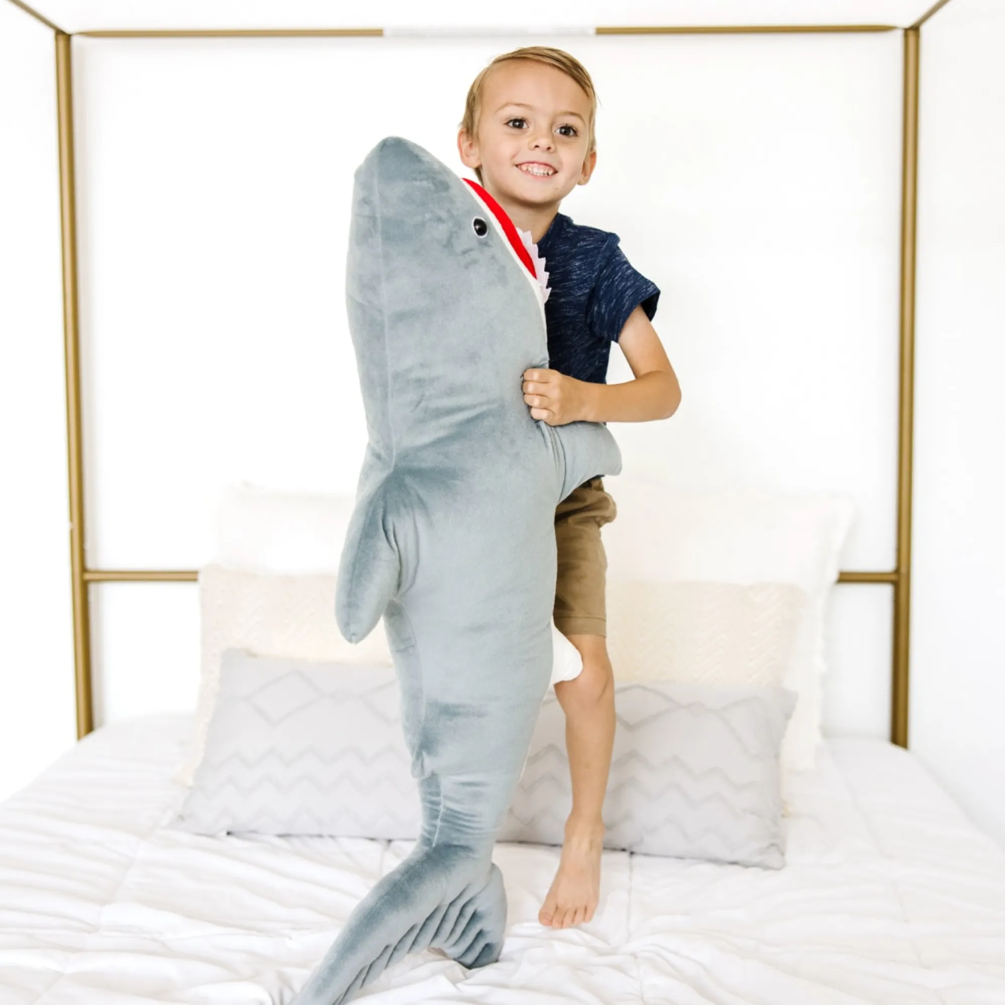 Shark Giant Stuffed Animal>Melissa & Doug