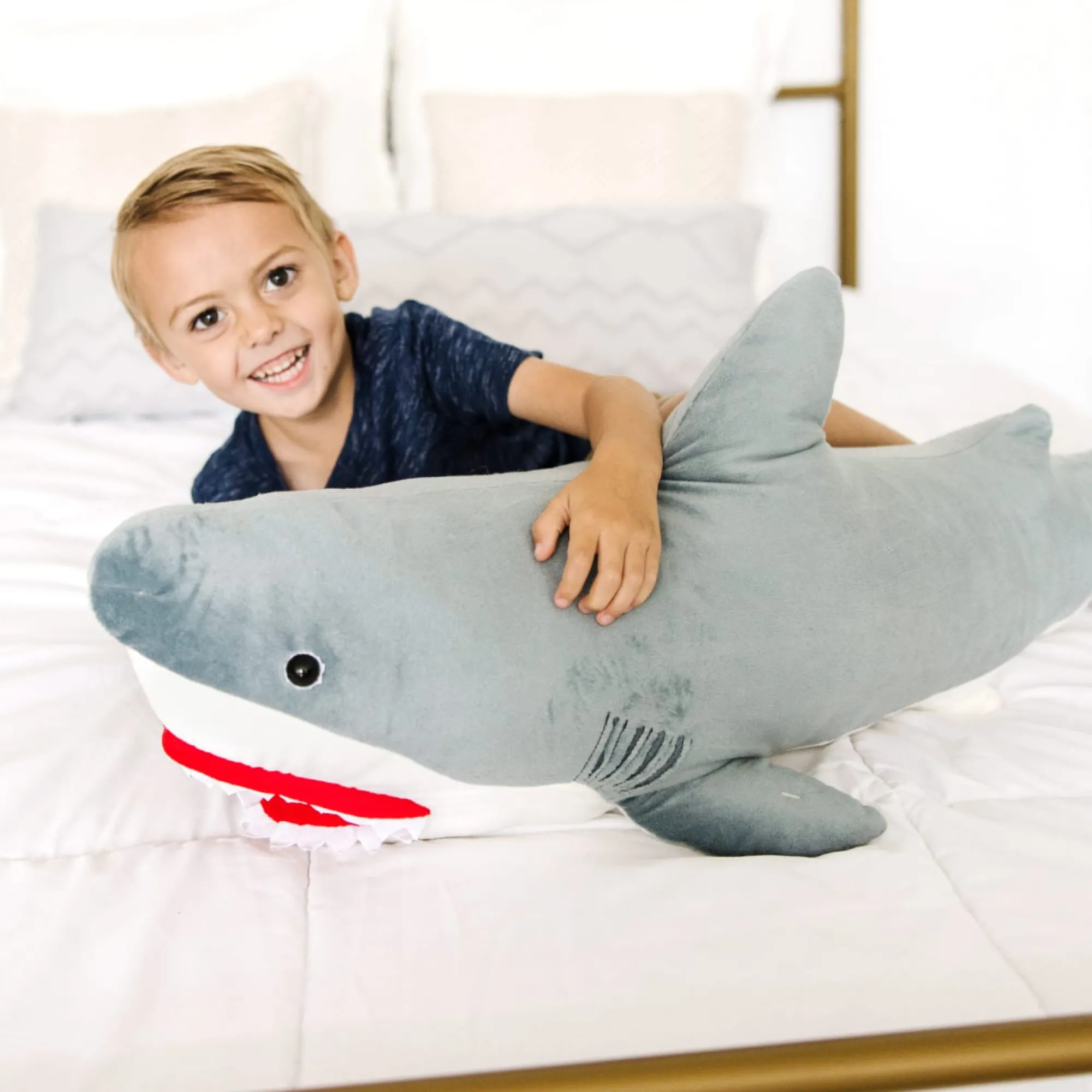 Shark Giant Stuffed Animal>Melissa & Doug