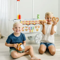 Snacks & Sweets Food Cart><noscript><img width=