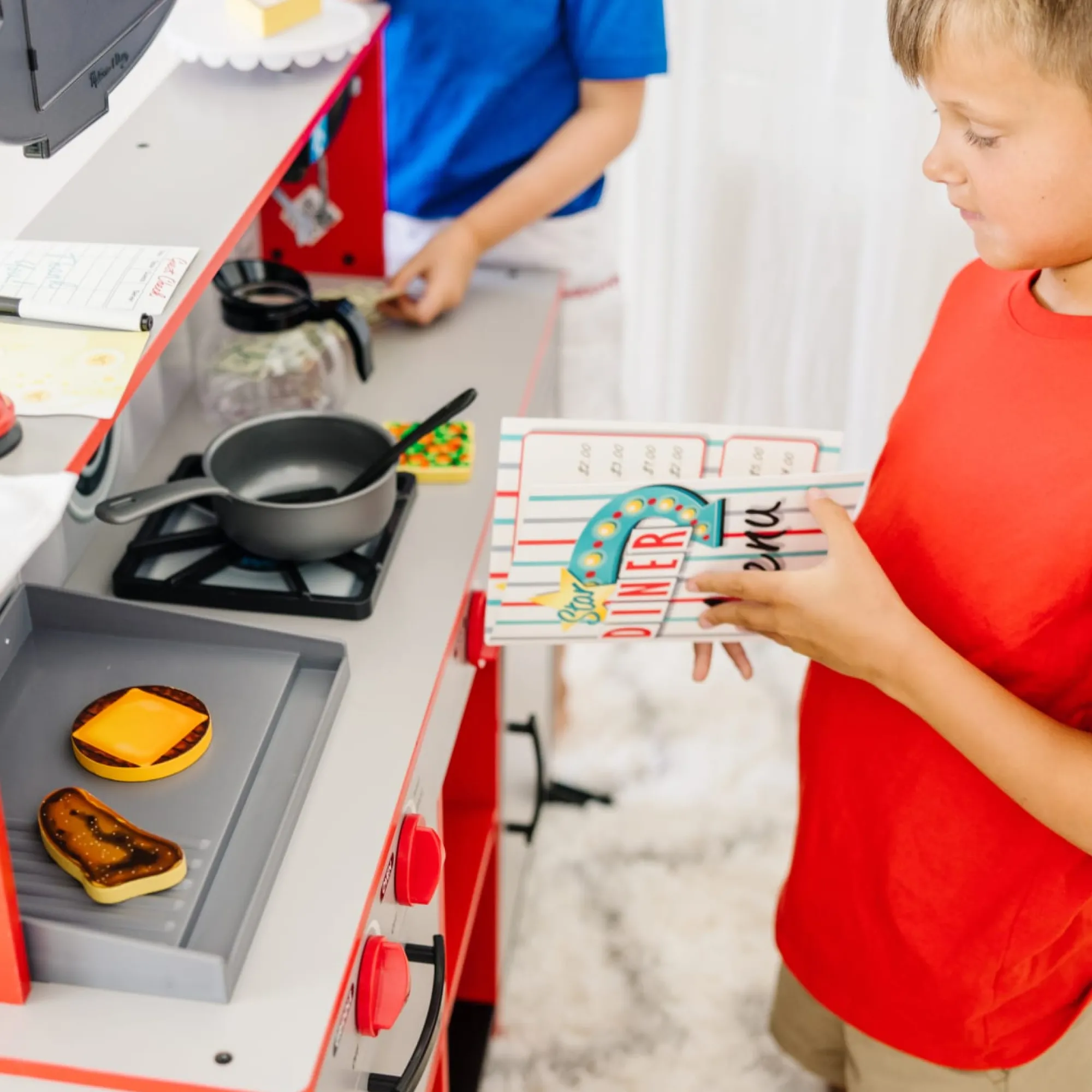 Star Diner Restaurant Play Set>Melissa & Doug Hot