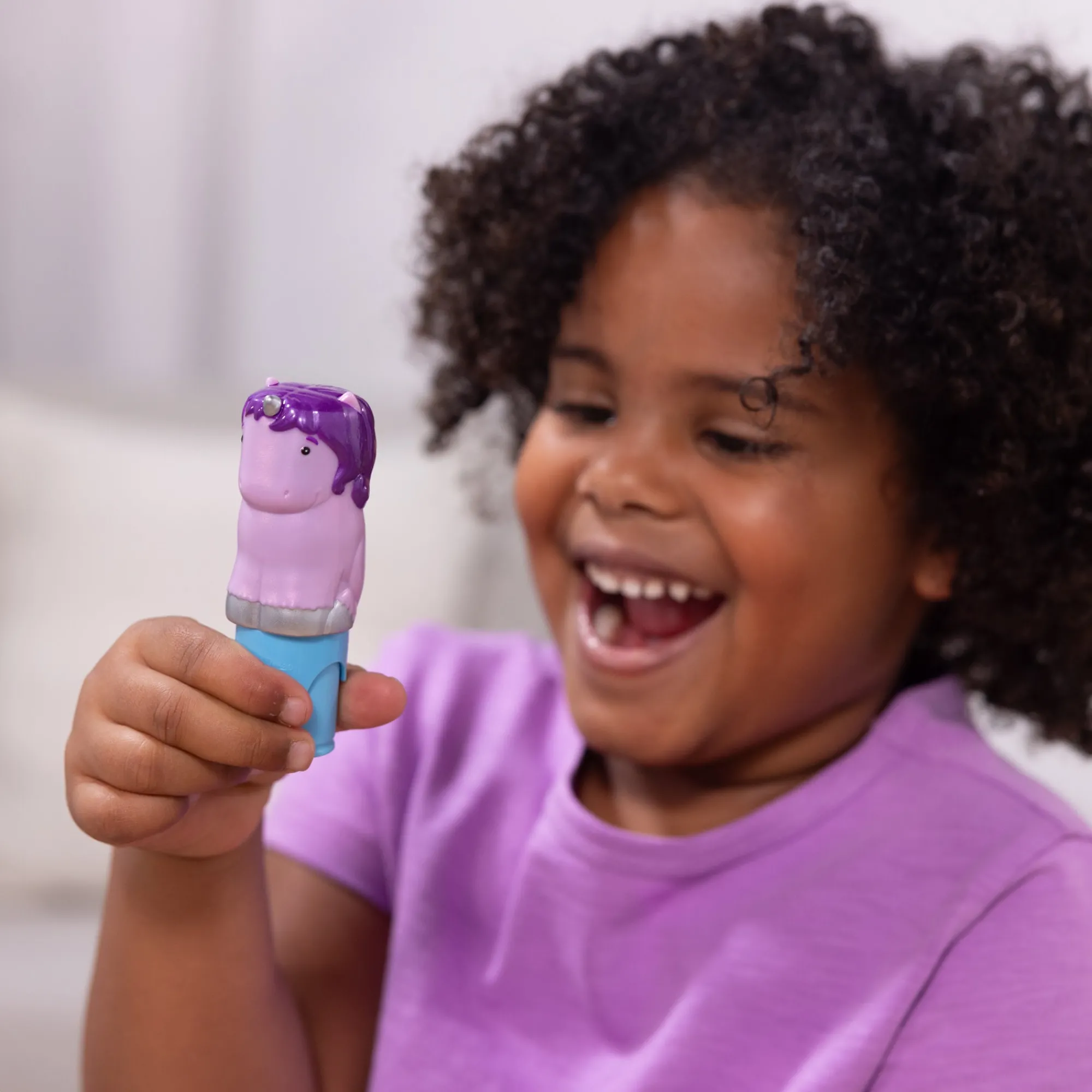 Sticker WOW!™ Activity Pad & Sticker Stamper - Purple Unicorn>Melissa & Doug Online