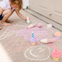 Sweet Treats Chalk Set>Melissa & Doug
