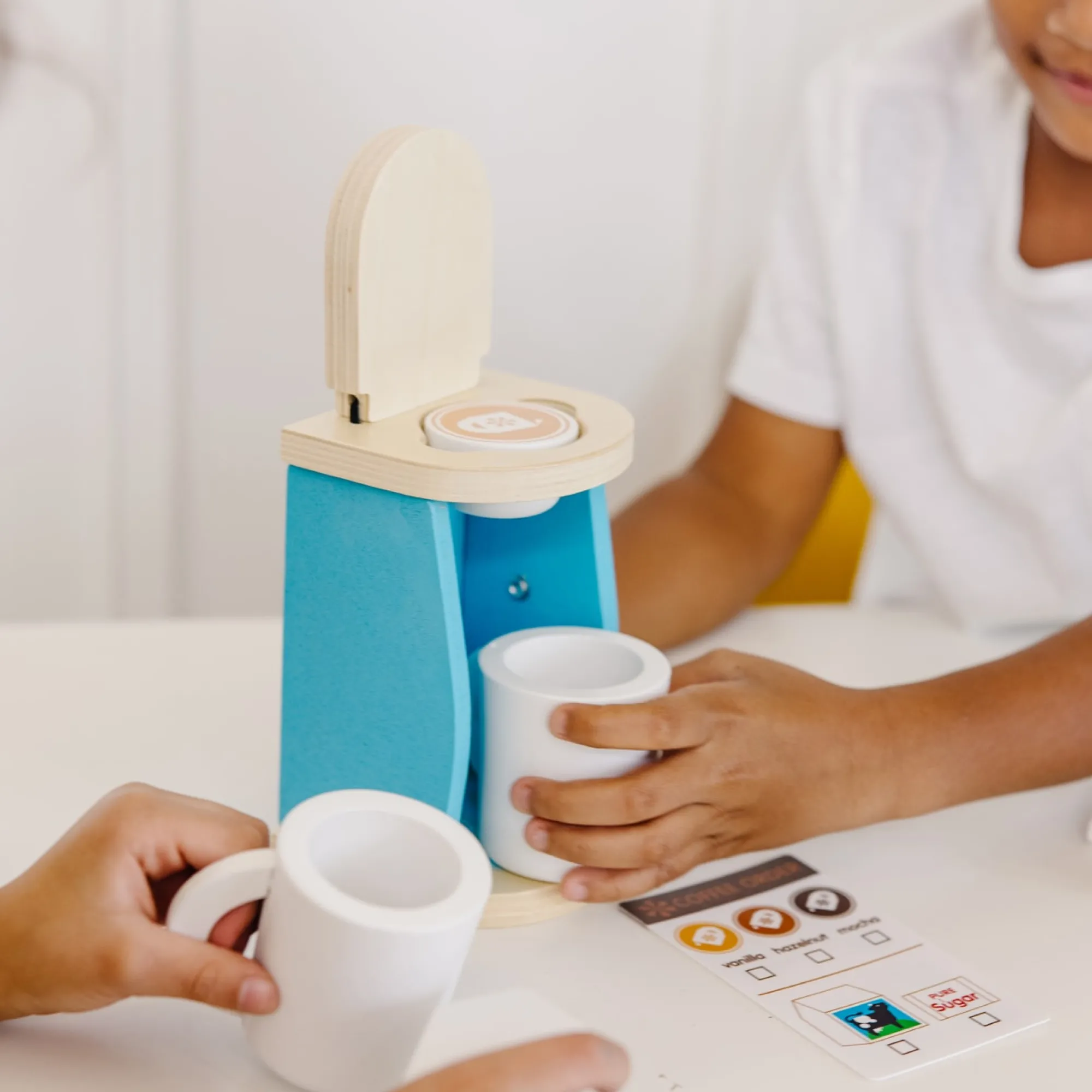 Wooden Brew & Serve Coffee Set>Melissa & Doug