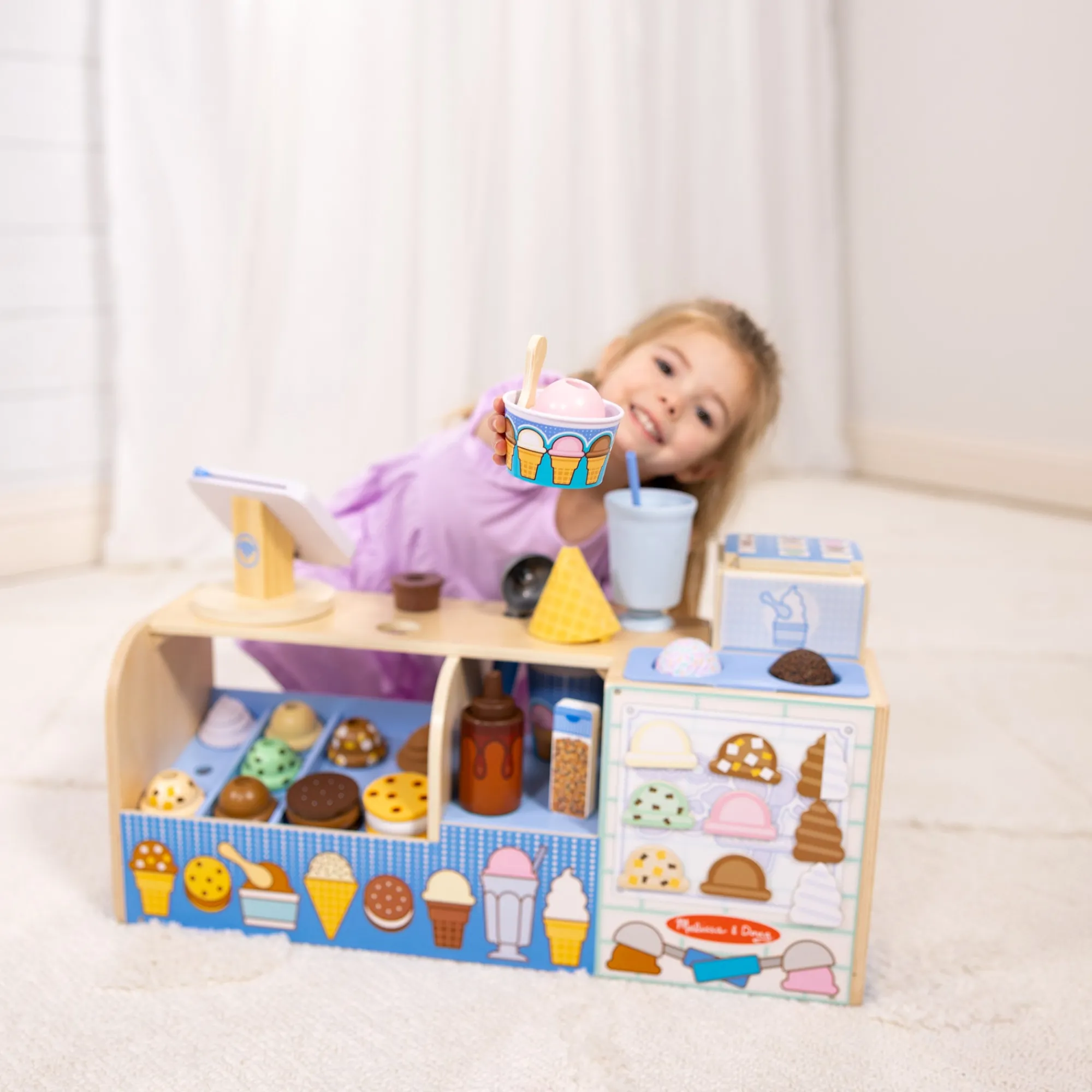 Wooden Cool Scoops Ice Creamery>Melissa & Doug Sale