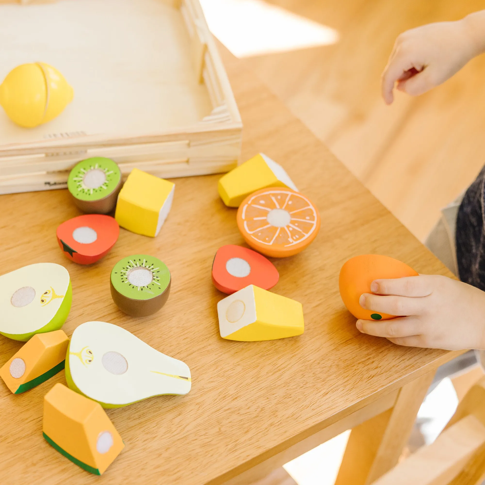 Wooden Cutting Fruit Play Food>Melissa & Doug