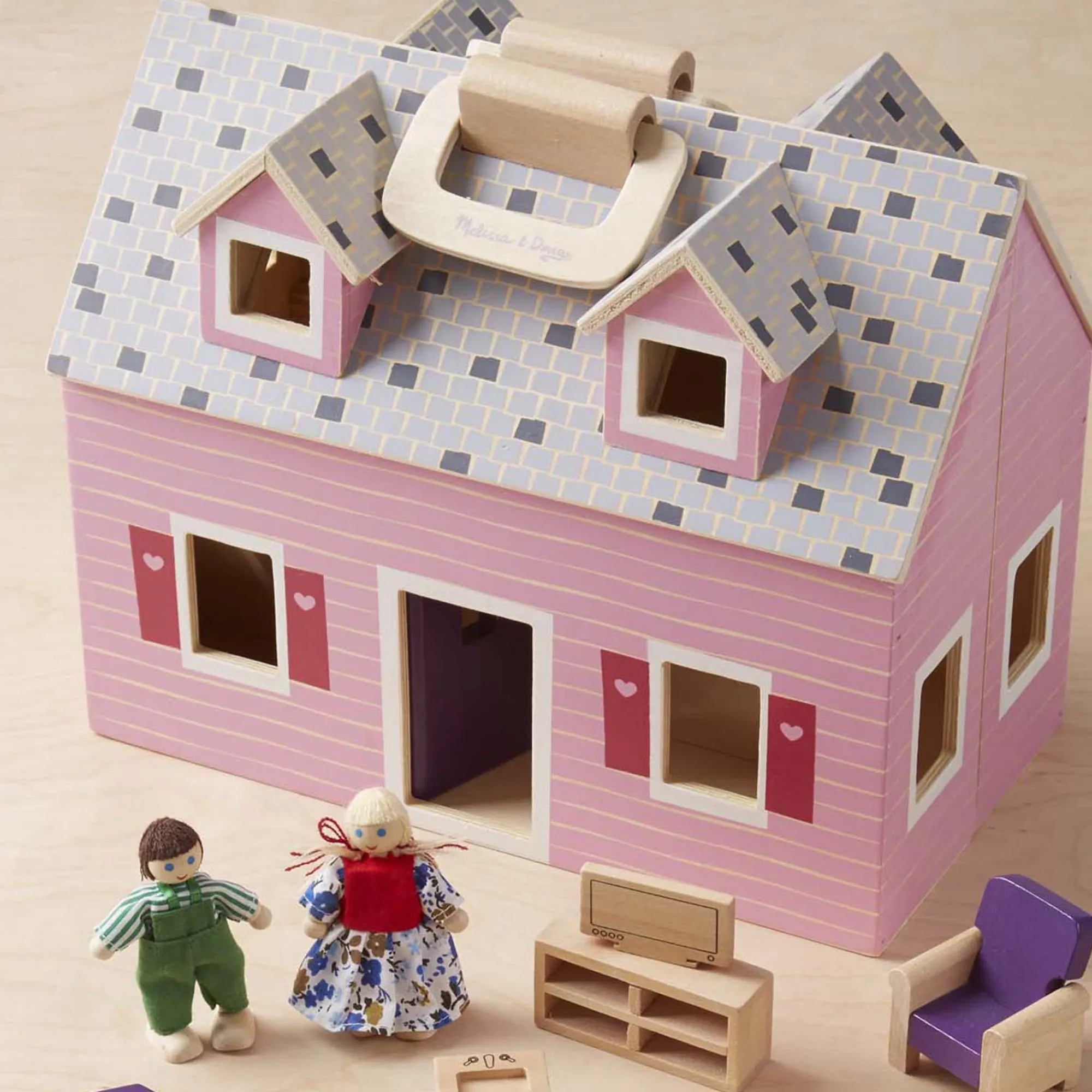 Wooden Fold & Go Dollhouse>Melissa & Doug New