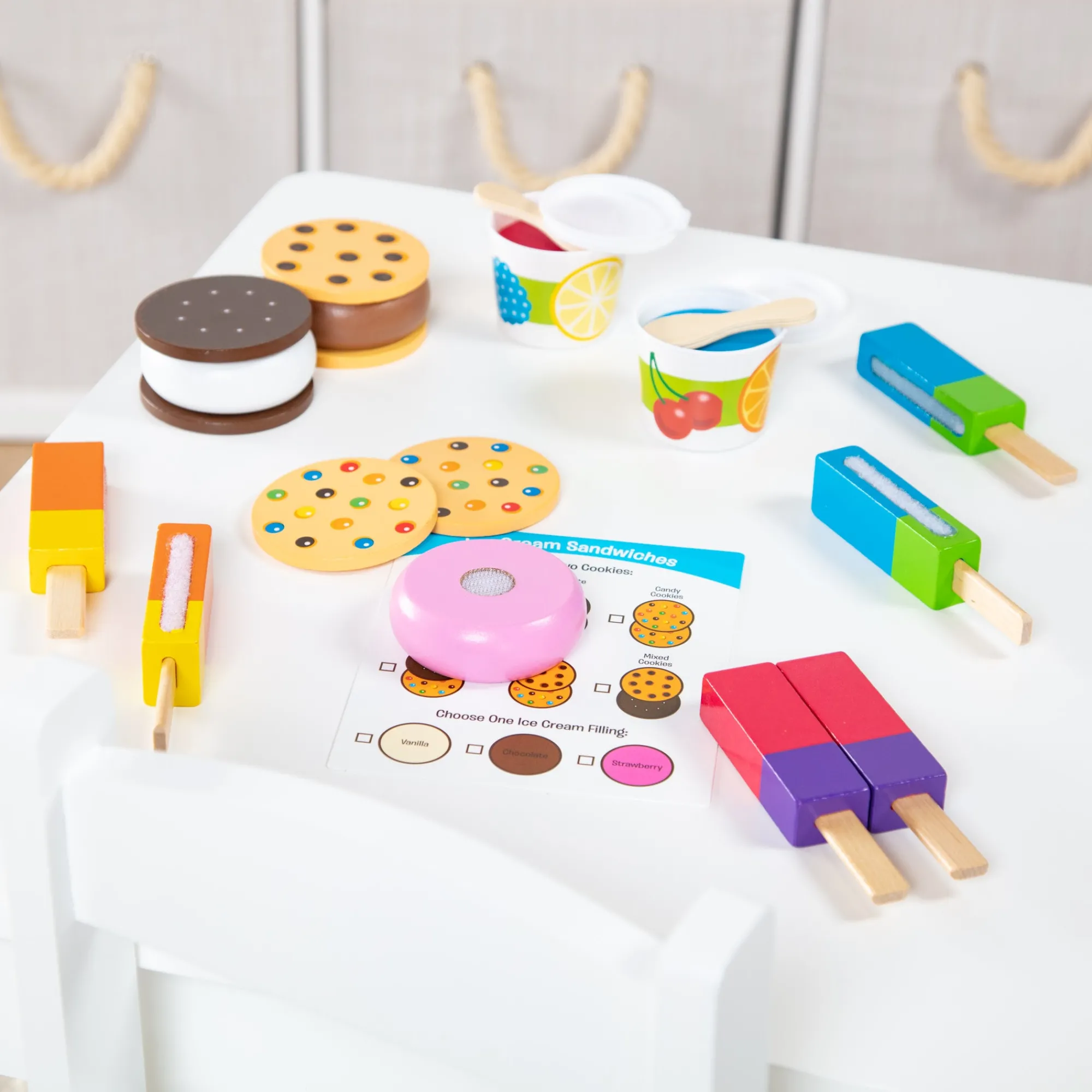 Wooden Frozen Treats Play Set>Melissa & Doug