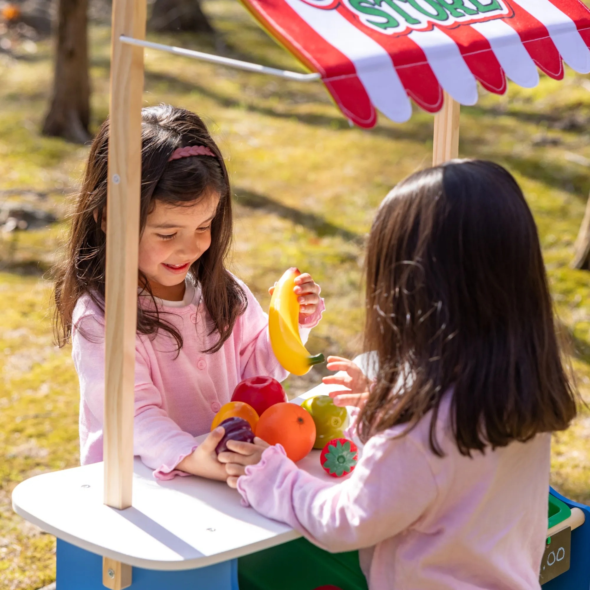 Wooden Grocery Store / Lemonade Stand>Melissa & Doug