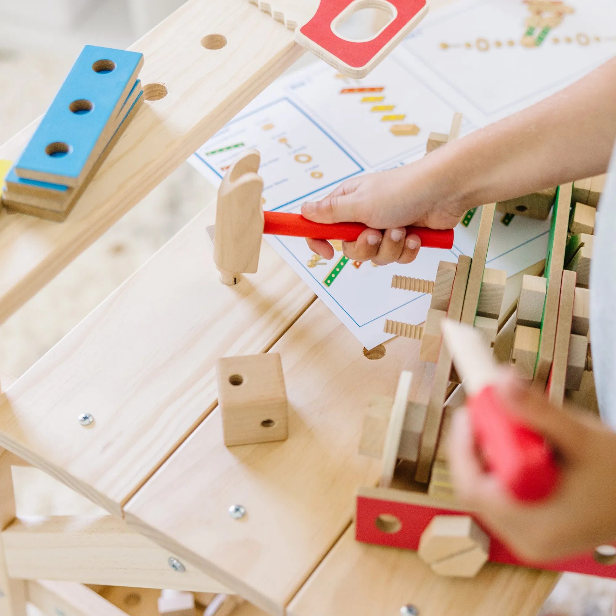 Wooden Project Workbench>Melissa & Doug