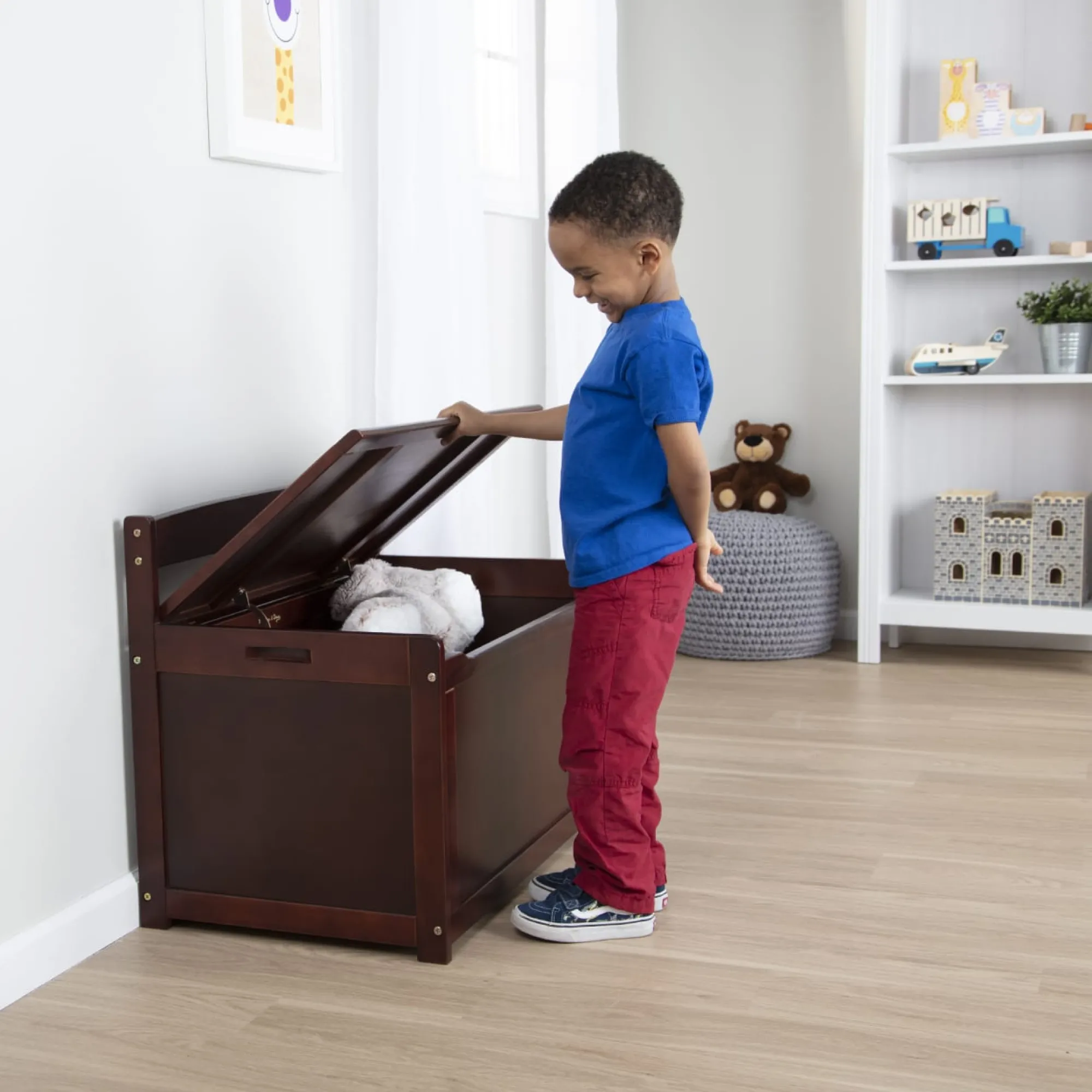 Wooden Toy Chest (Espresso)>Melissa & Doug Sale